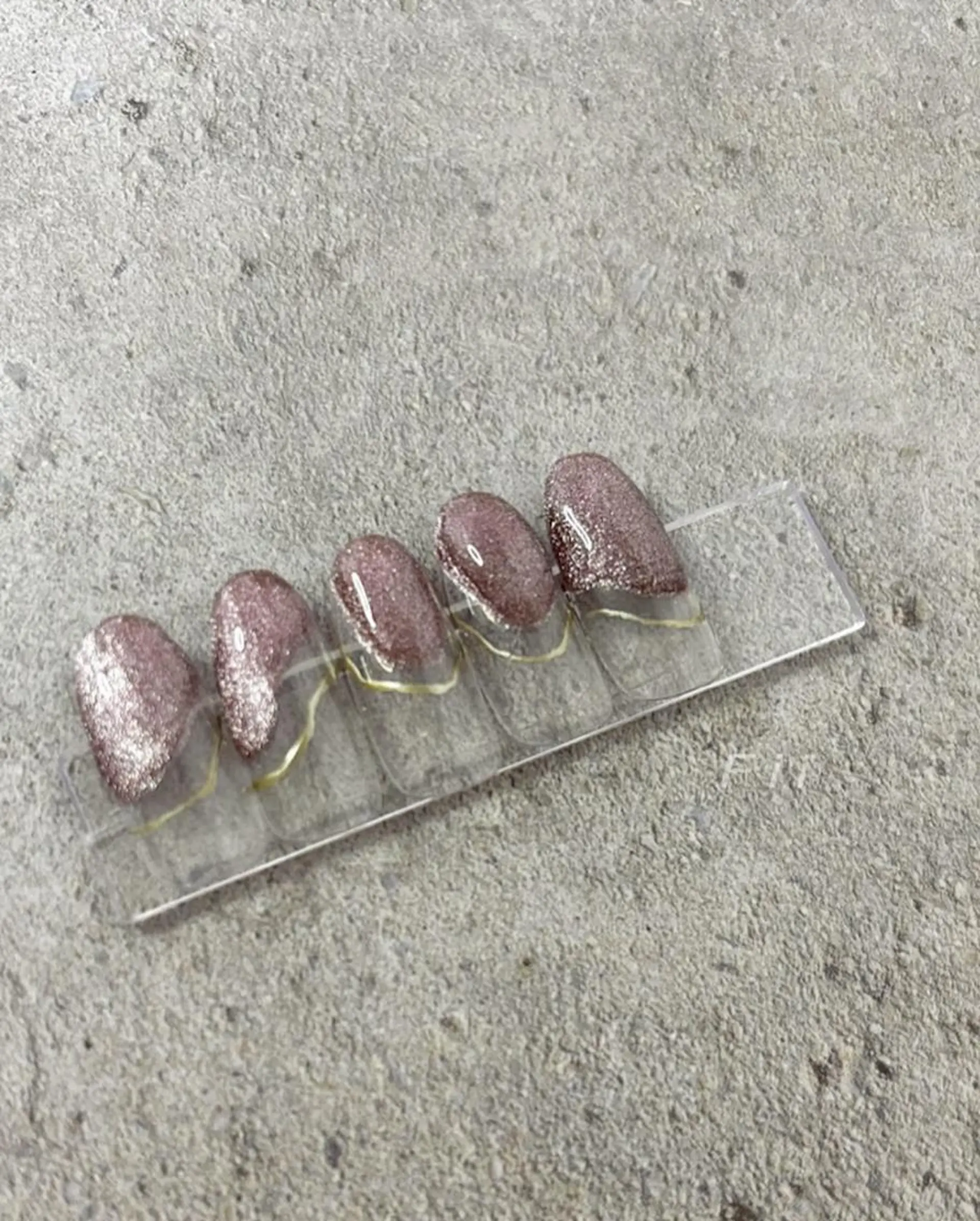 ネイル アートネイル シンプルネイル 【大阪本町 / ネイ ル】NAMI 🐻のネイルデザイン