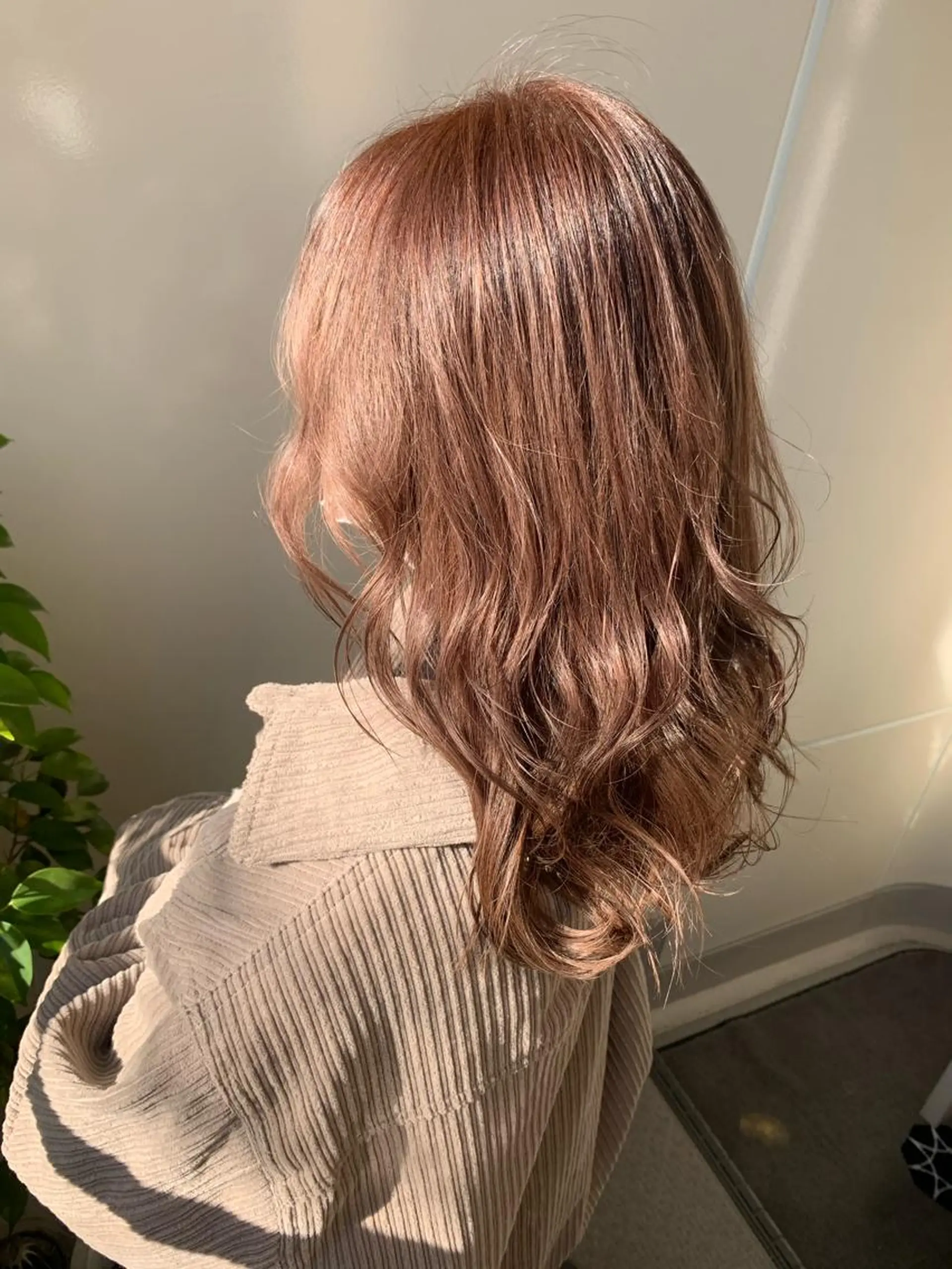 セミロング カラー 羽エクステ🩷 🤍まき🤍のヘアスタイル