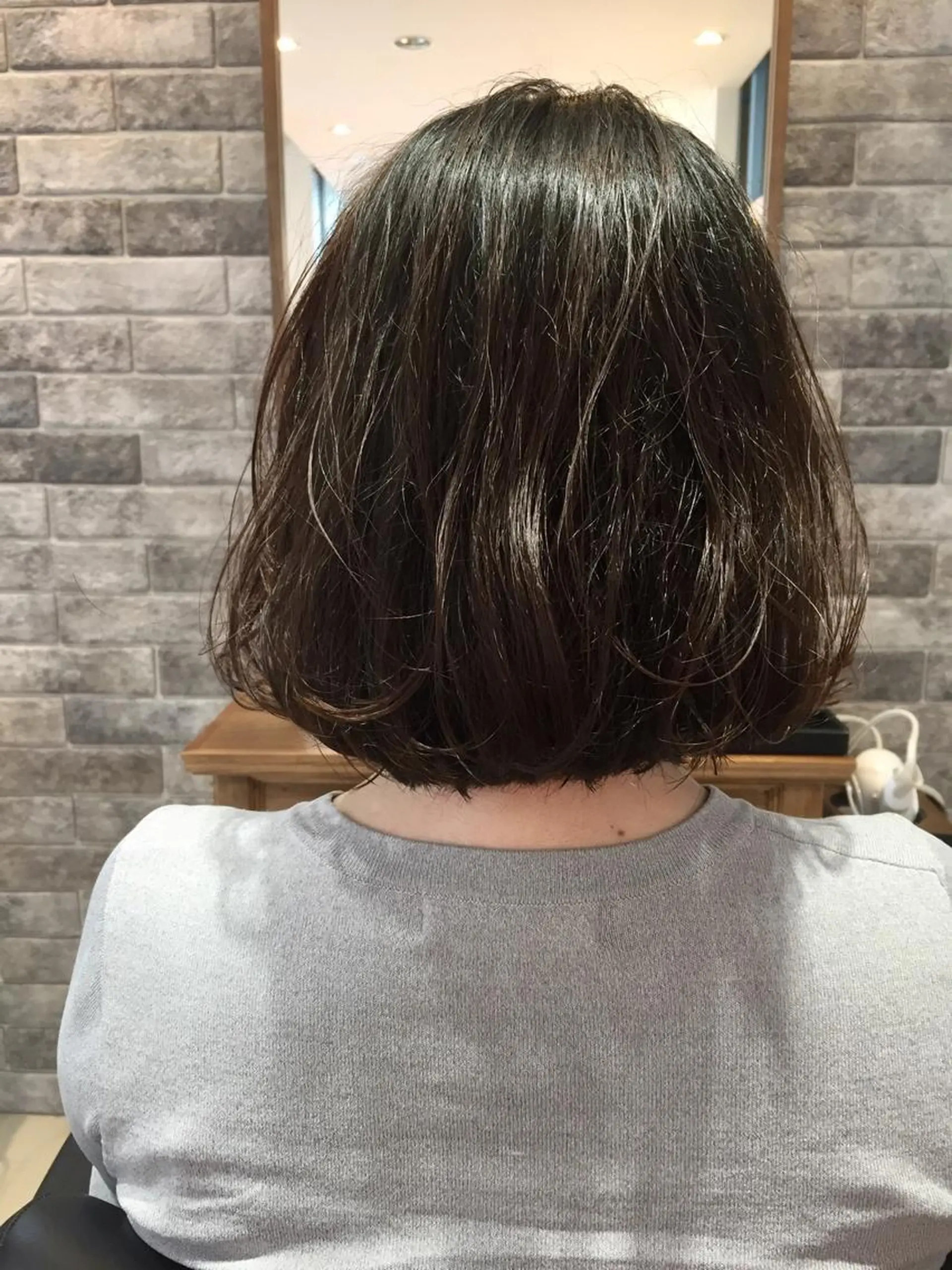 ショート 切りっぱなしボブ ボブ カット ヘアカラー トリートメント 所渉/韓国レイヤー /ウルフカットのヘアスタイル