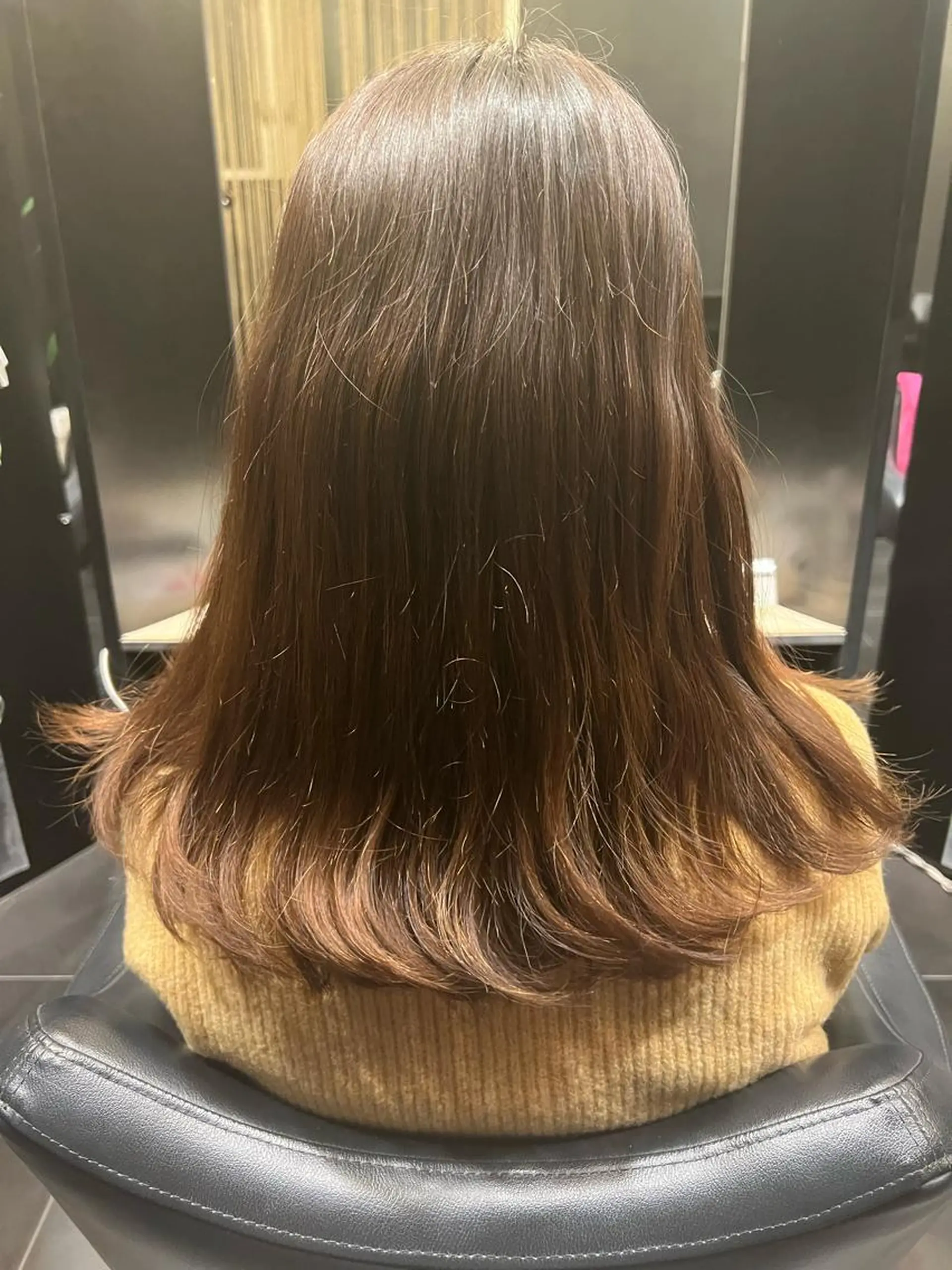 セミロング カラー カット ヘアカラー トリートメント カミノア所属・1月予約解放しまし たイルミナ公認荒井のヘアスタイル