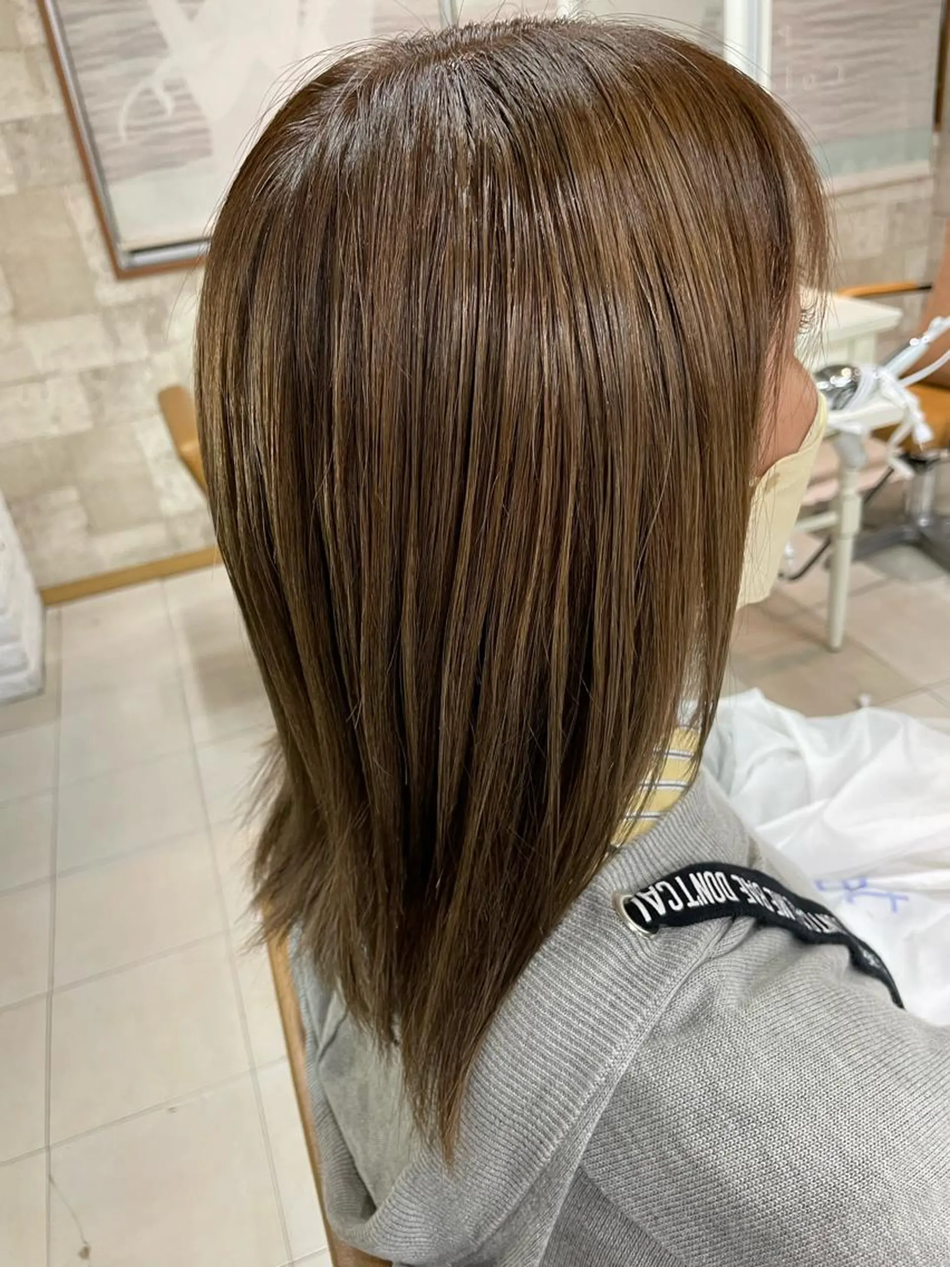 カラー ○HITOMI ○のヘアスタイル