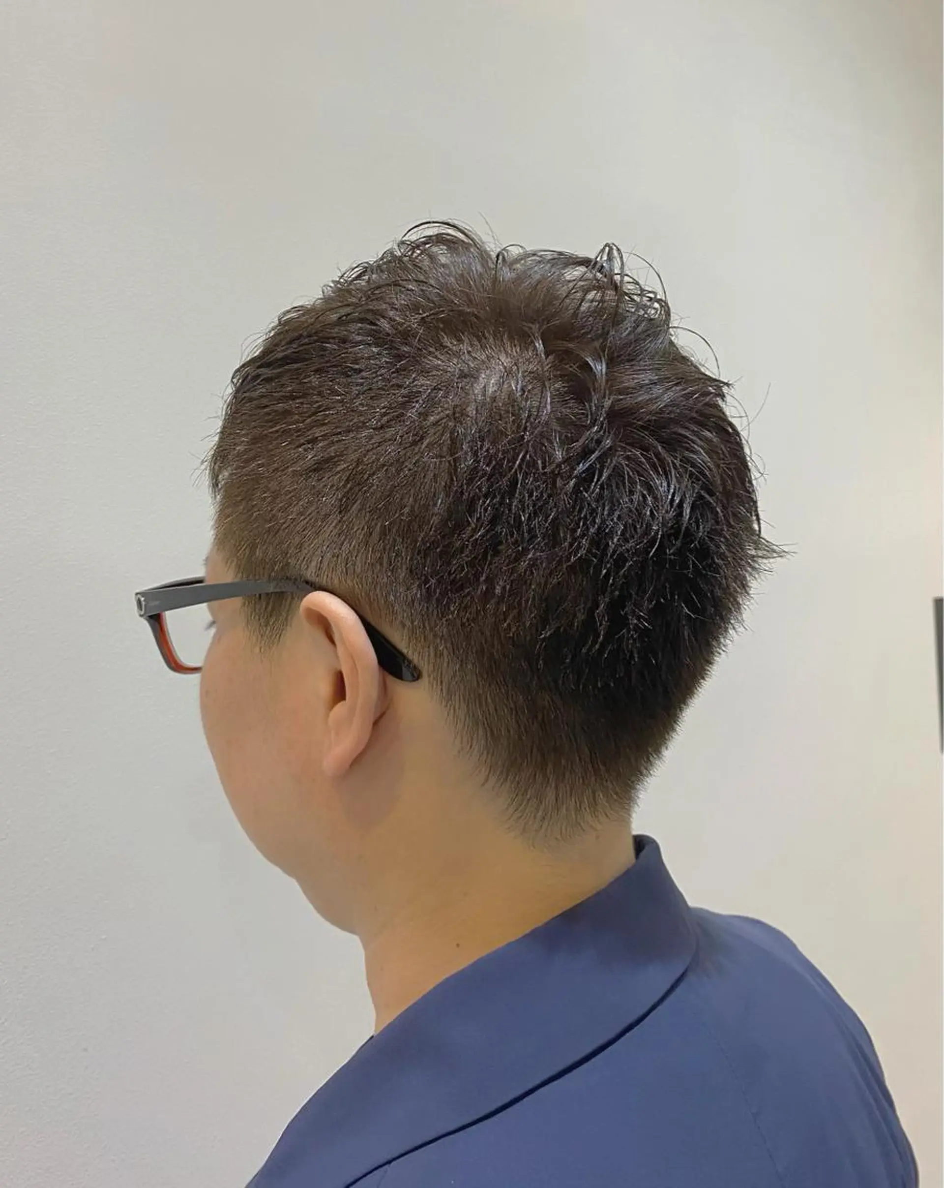 ショート メンズ ビジネス モヒカン ソフトモヒカン 刈り上げ カット ヘッドスパ ♡オシャ髪♡AI ✂️newi町田のヘアスタイル