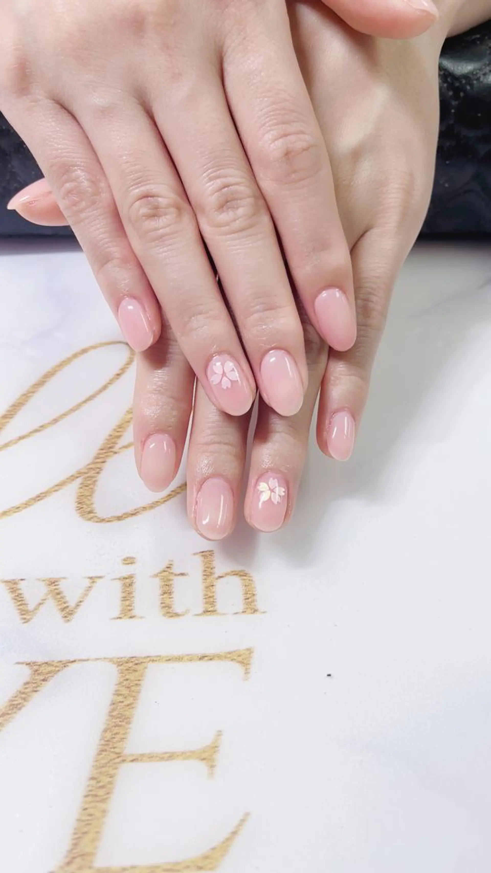 ネイル ハンドネイル Luana nail  salon所属・ルアナ ネイルサロンのネイルデザイン