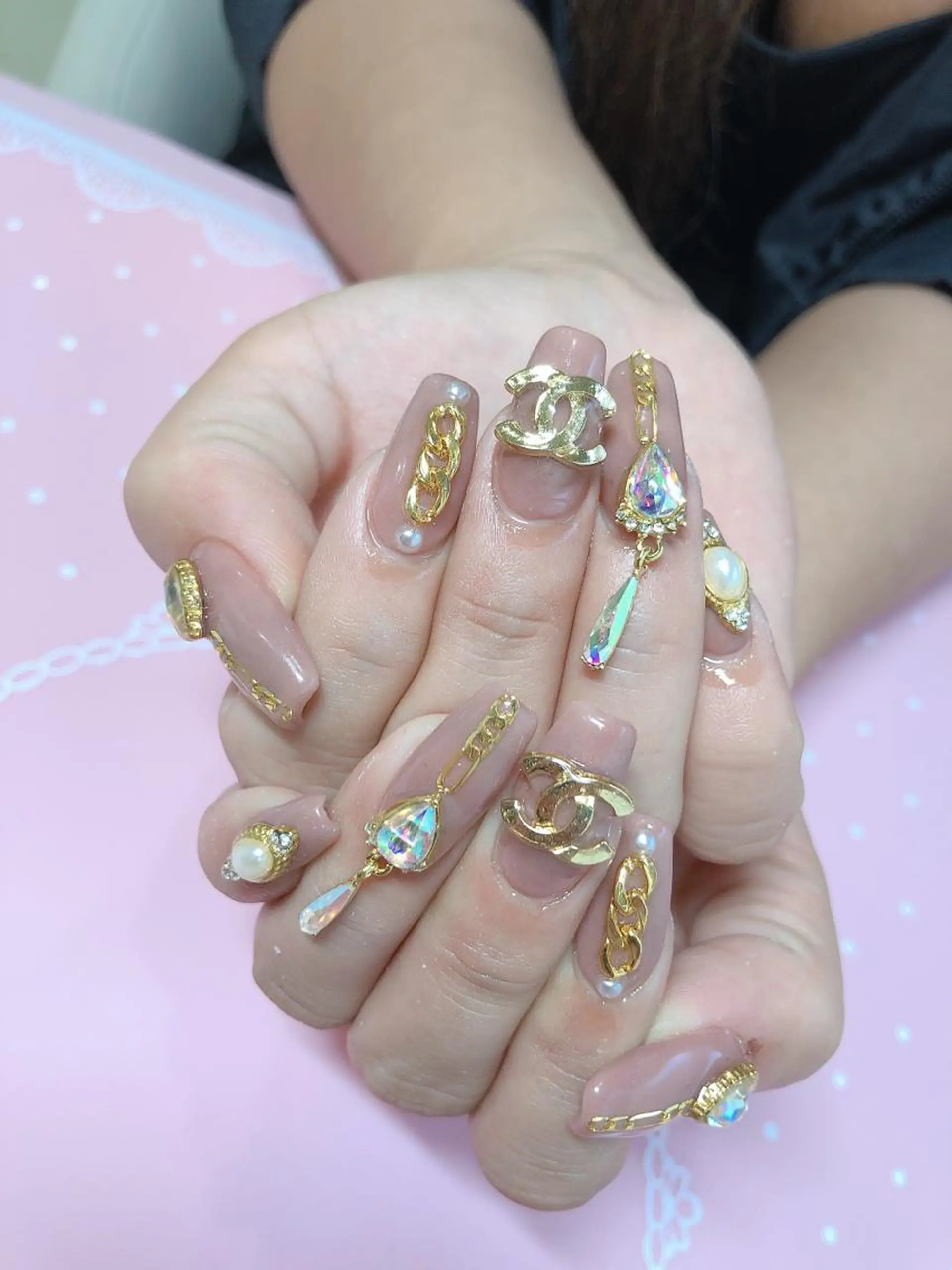 ミディアム ネイル ハンドネイル 《LB》ラブリエ Nail&eyeのマツエク・マツパデザイン
