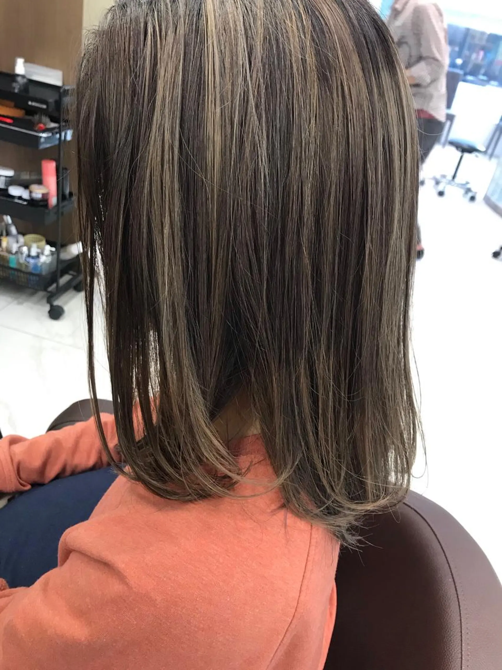 セミロング カラー 透明感カラー ハイライトカラー ハイライト ヘアカラー トリートメント 福島成美/髪質改善 縮毛矯正/カラーのヘアスタイル