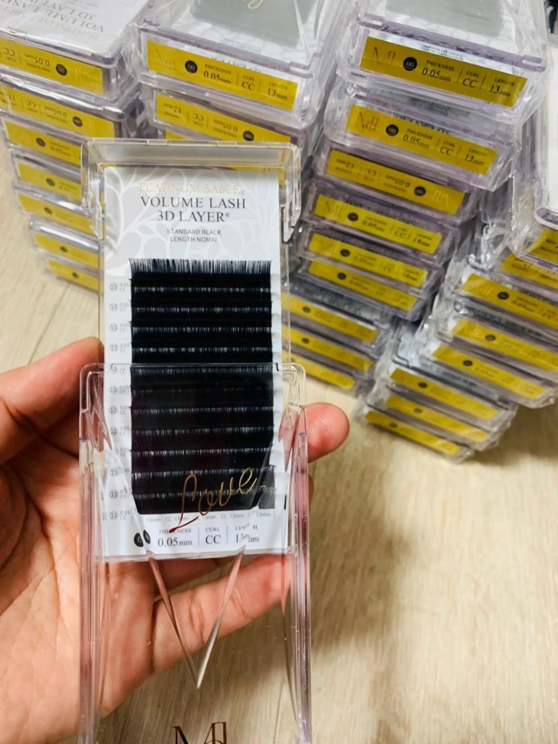 マツエク・マツパ ボリュームラッシュ Ai& Hitomiのマツエク・マツパデザイン