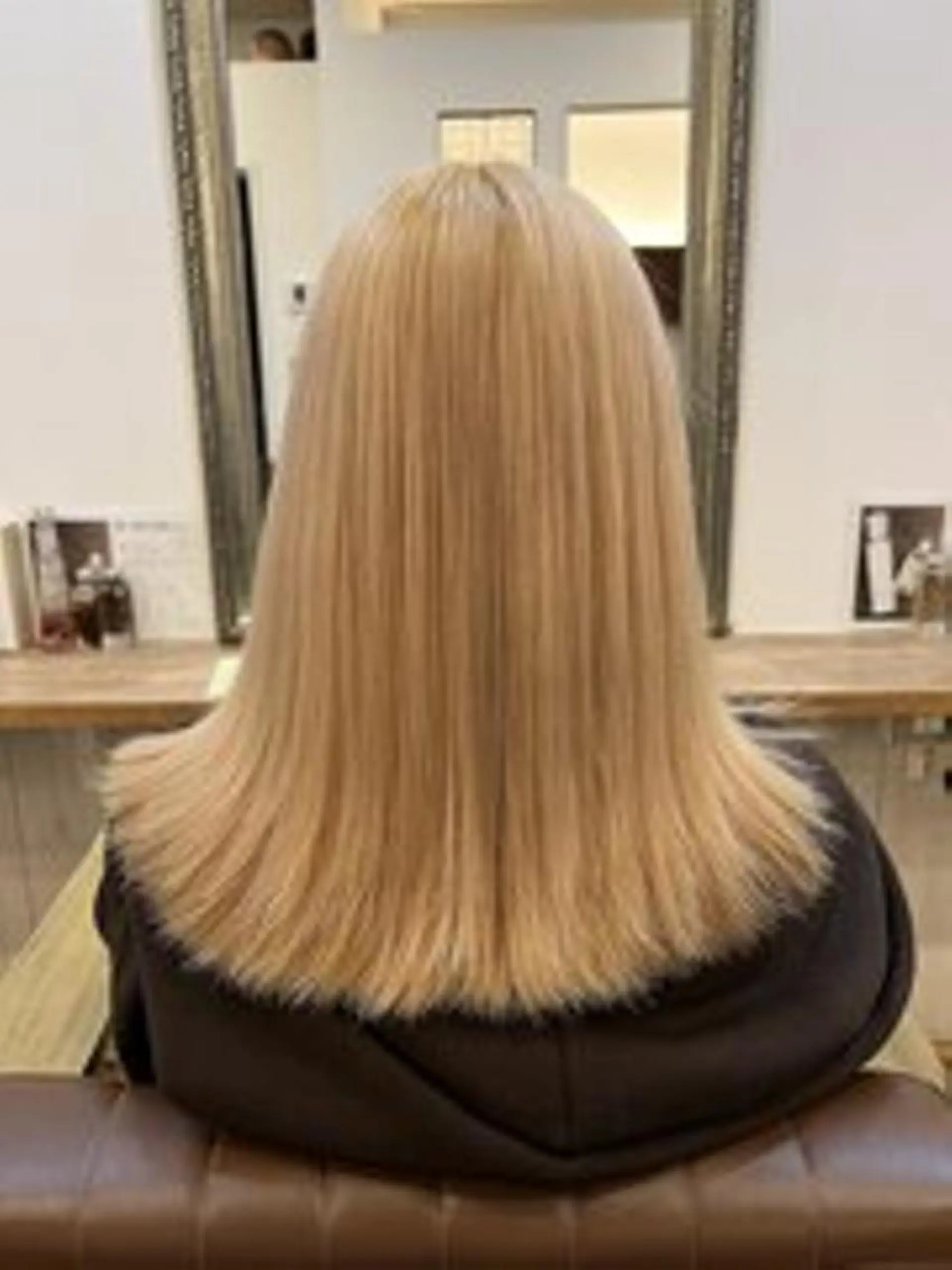 カラー ブロンド ヘアカラー トリートメント 泉中央🦋韓国っぽ 艶髪&トレンドヘアのヘアスタイル