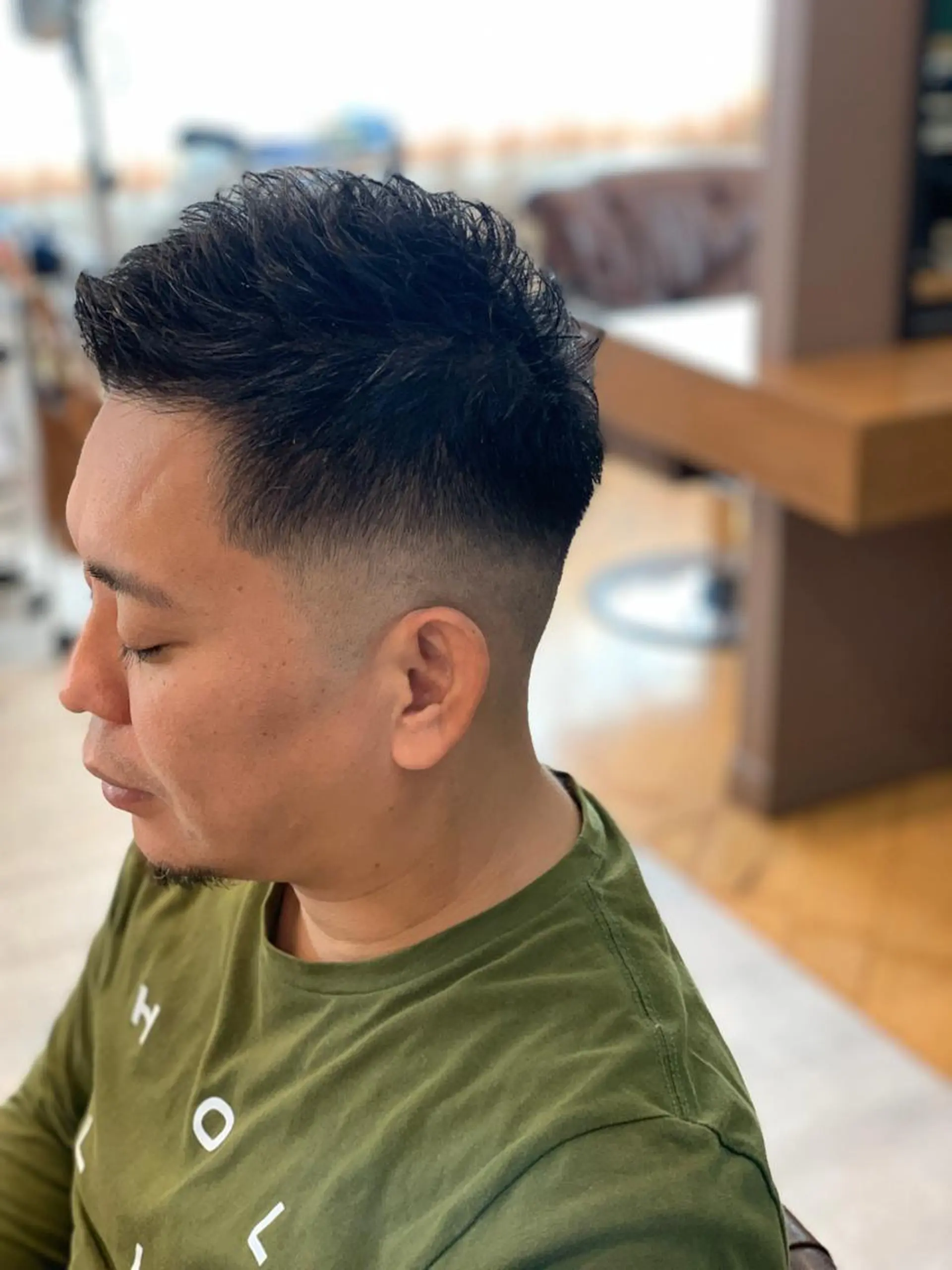 ショート メンズ フェードカット カット 廣瀬 智志のヘアスタイル