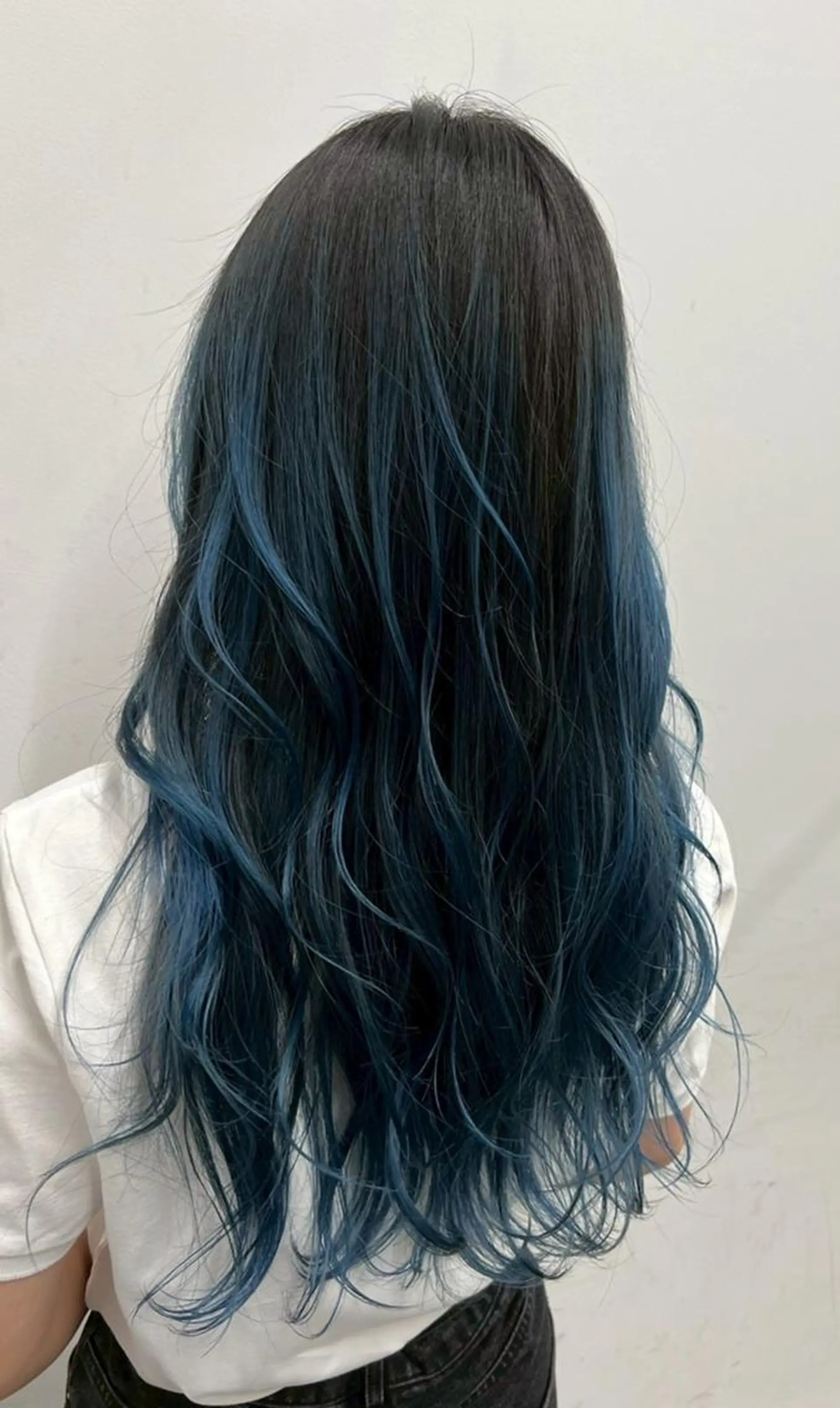 ロング アッシュ ハイライト 髪質改善 【公式】amble luxe池袋東口🩷のヘアスタイル