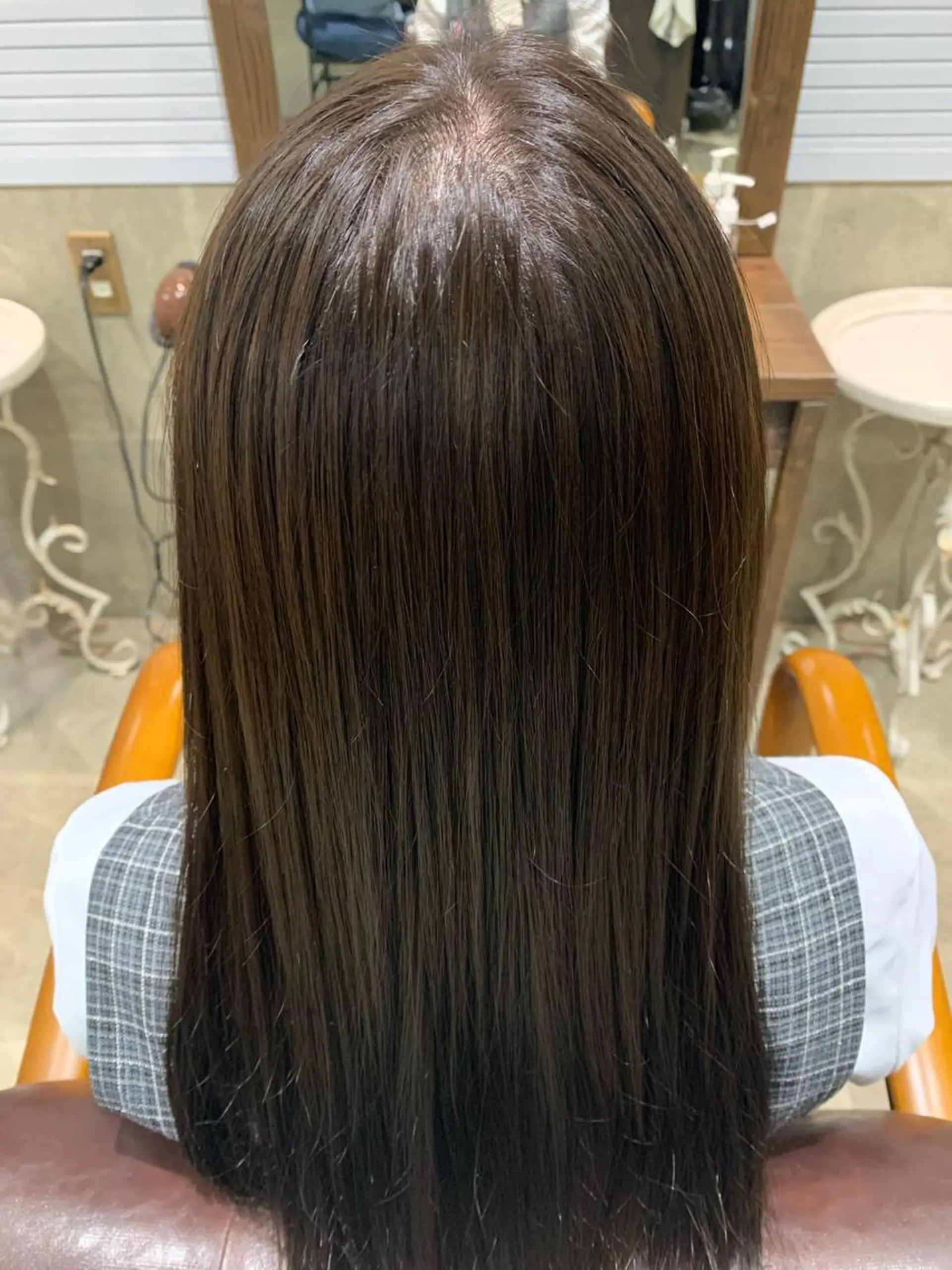 ロング カラー ビラデルソルmaRe所属・山口 莉々香のヘアスタイル