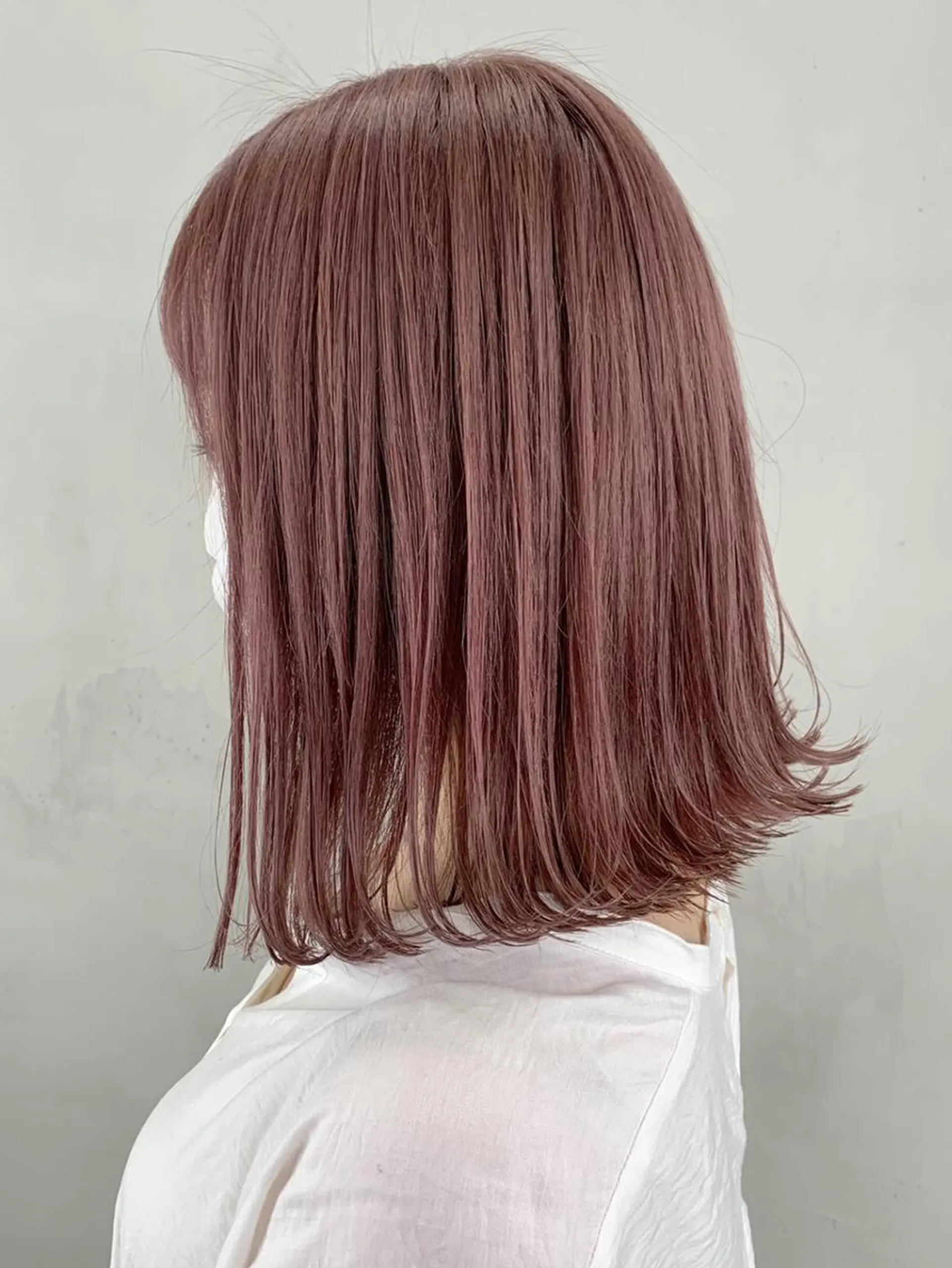 ミディアム カラー パーマ ベージュカラー ピンクカラー ピンクベージュ ITbyALBUM 浦和店のヘアスタイル