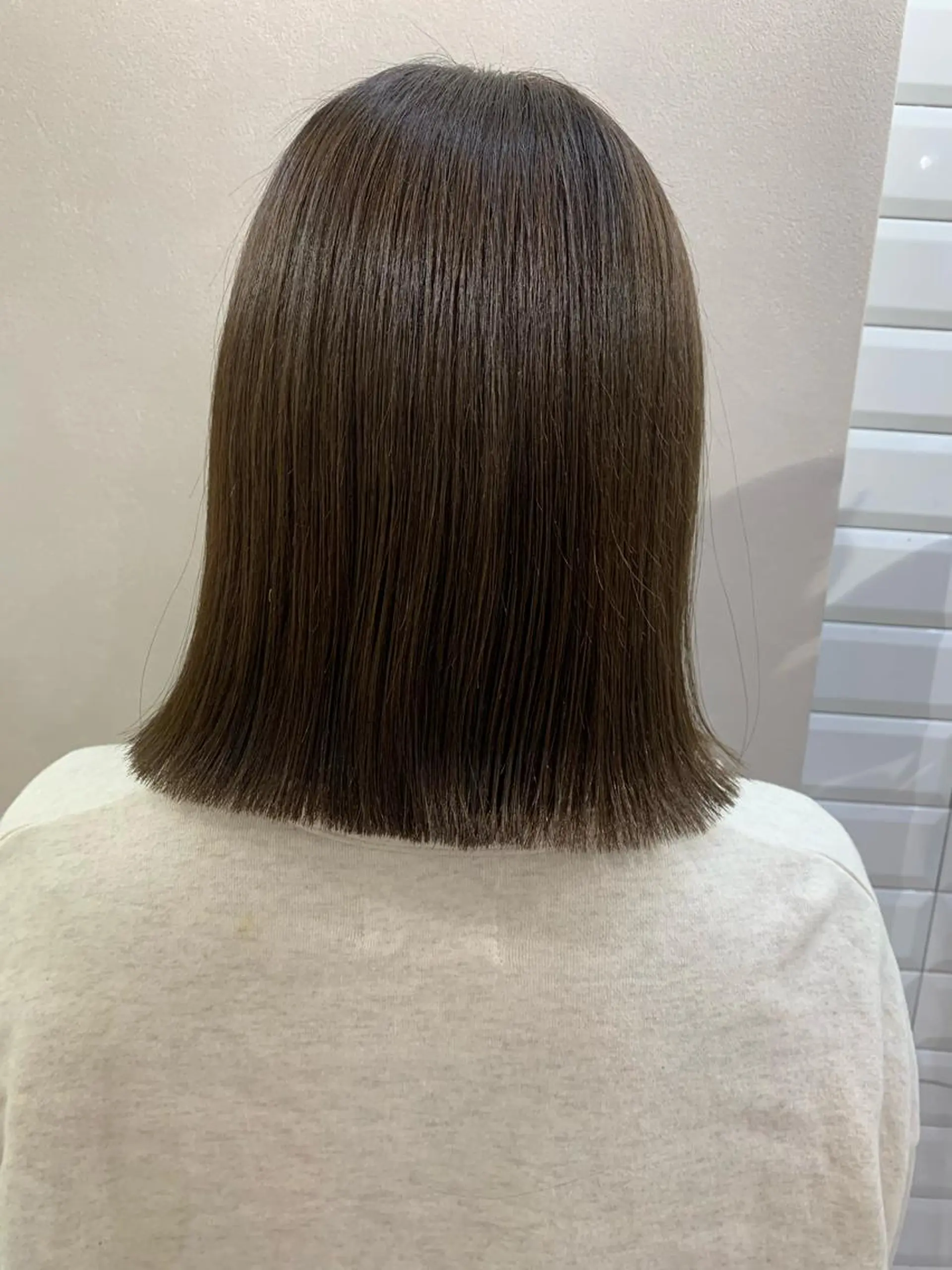 ミディアム カラー hub hair レイヤー/透明感のヘアスタイル