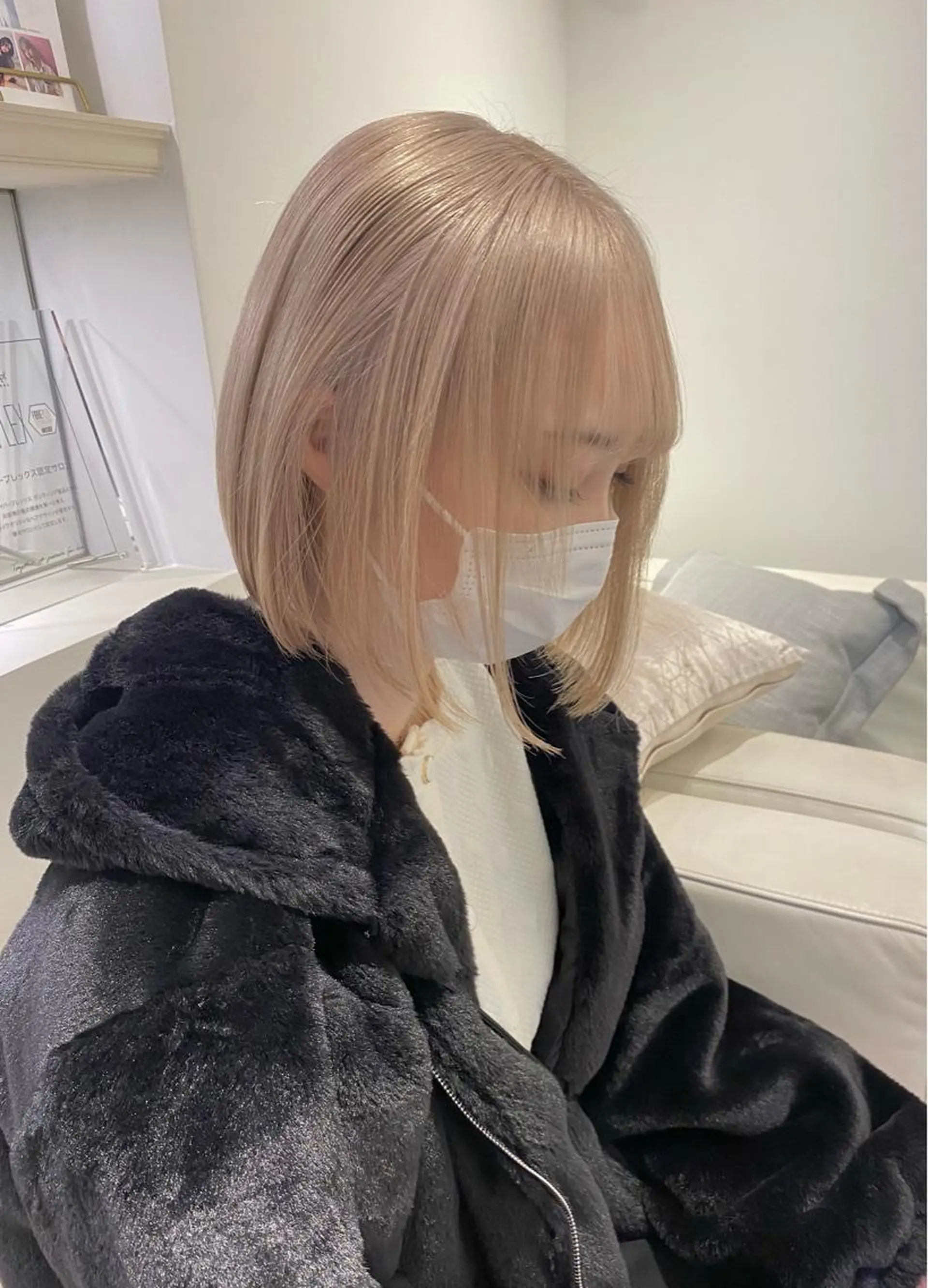 ショート ヘアカラー 小島 貴之のヘアスタイル