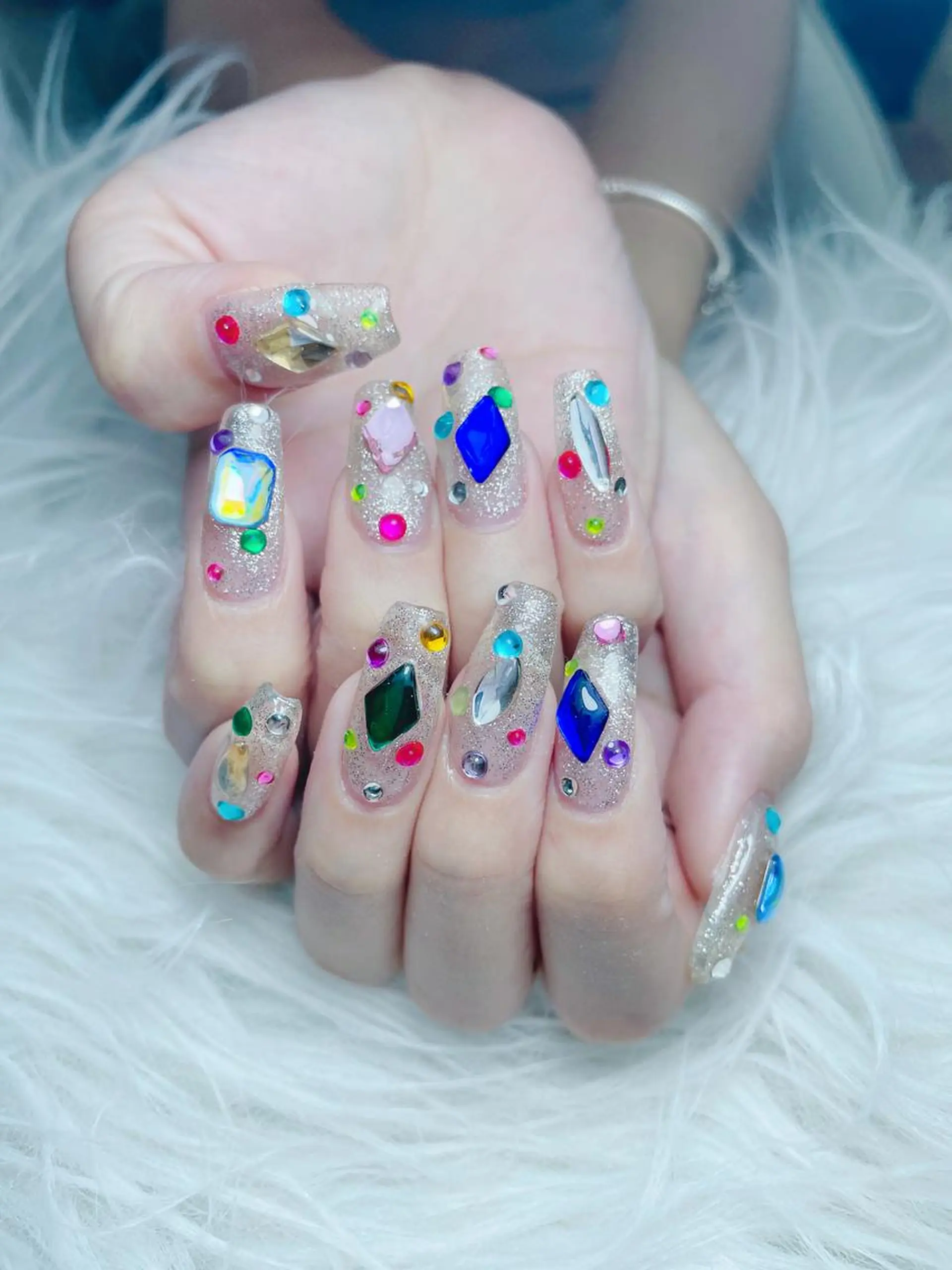 ネイル フレンチネイル ハート 韓国ネイル ミラーネイル リボン Melody Nail所属・Melody 3D/スカルプ専門店のネイルデザイン