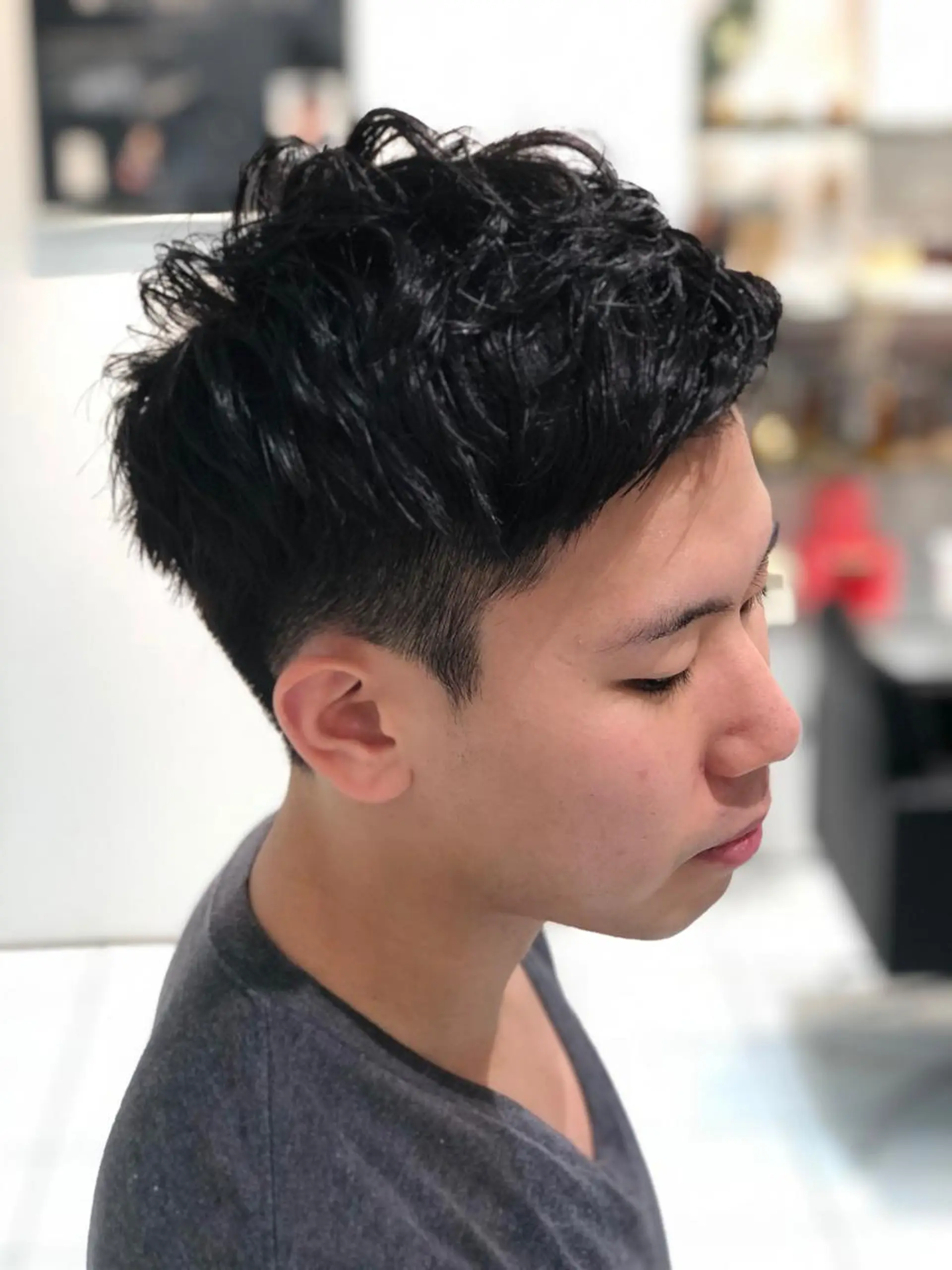 メンズ 髪質改善・縮毛矯正専門店 sisi所属・HACHI stylistのヘアスタイル