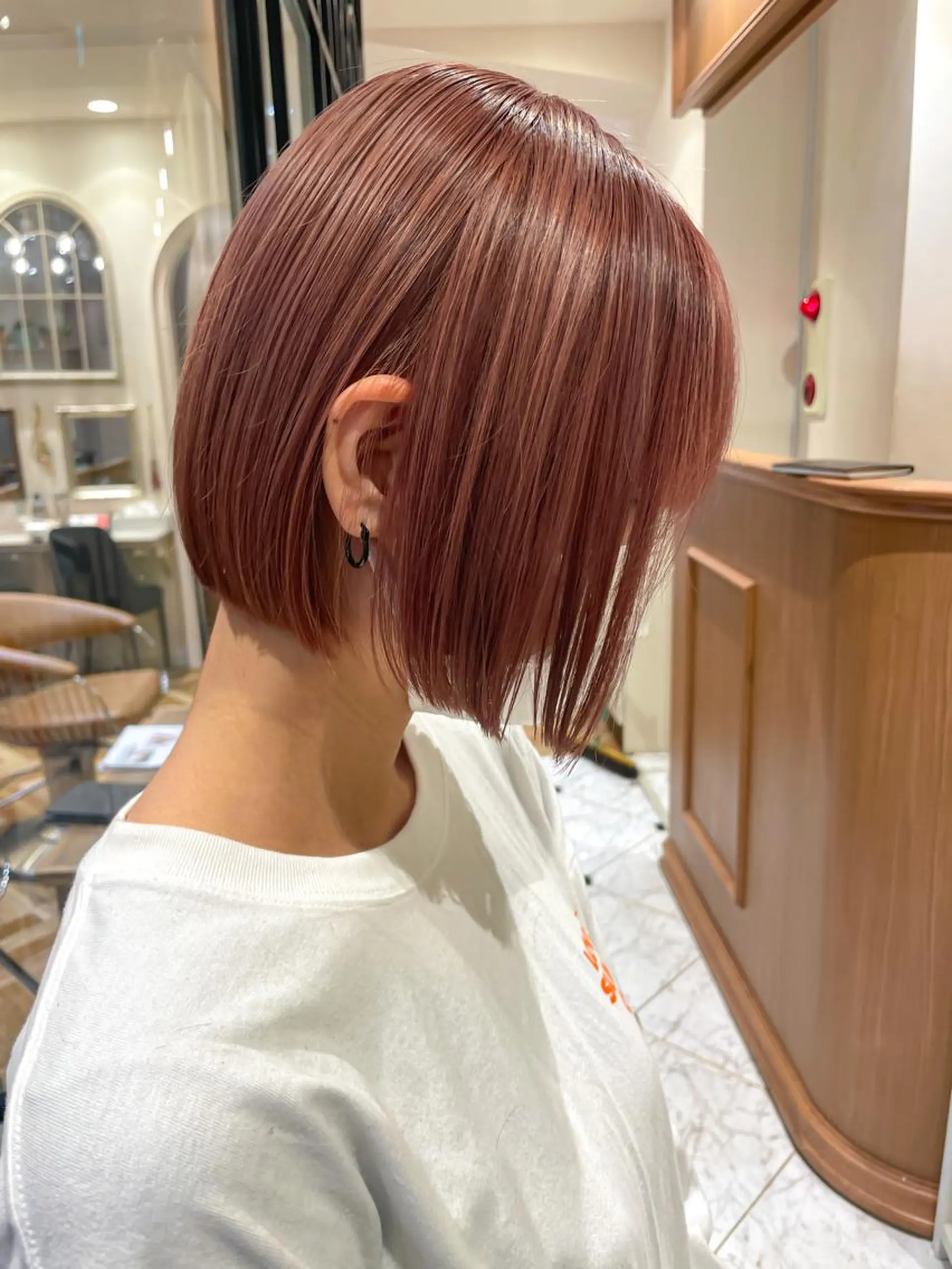 ショート カラー レイヤー/韓国ヘア 縮毛矯正🫧鈴木颯のヘアスタイル