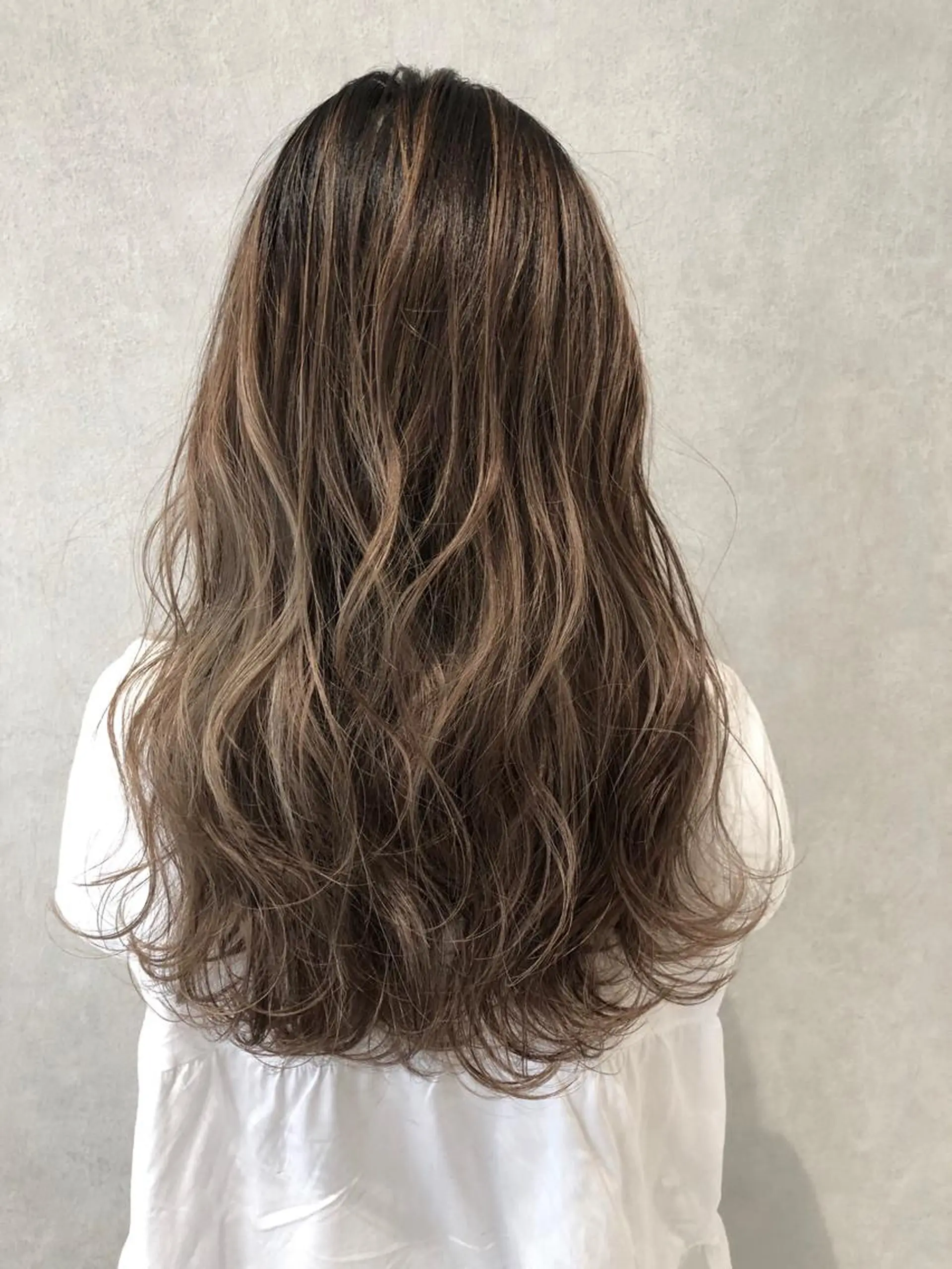 セミロング カラー La fith hair letter所属・Lafith住道 TATSUYAのヘアスタイル