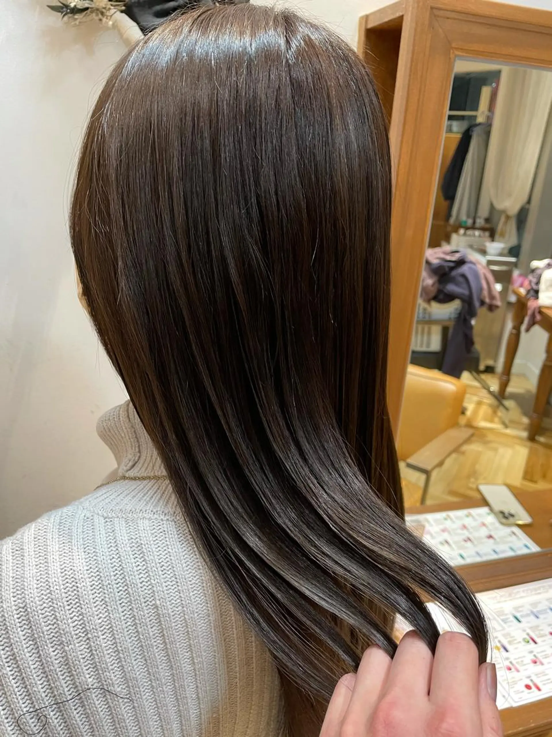 カラー 関根 陽平のヘアスタイル