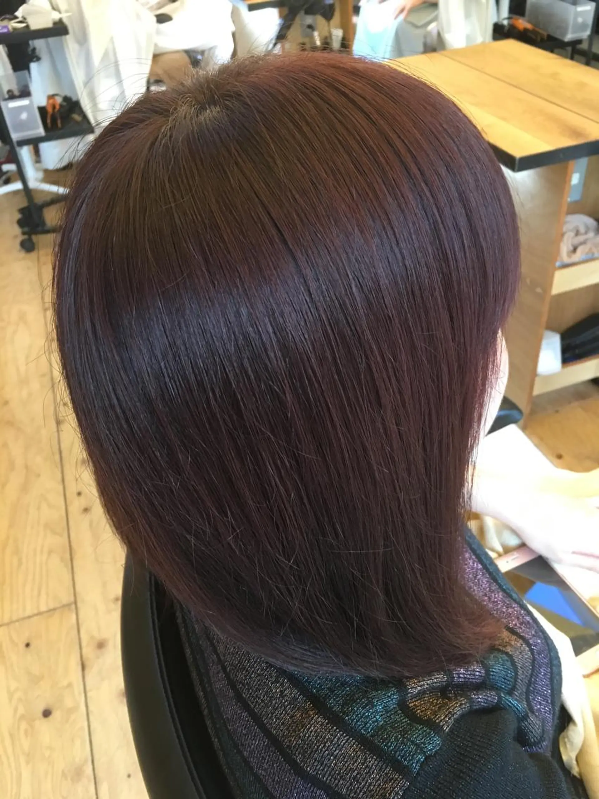 ミディアム カラー ピンクカラー メンズ眉毛ITSUK Iメンズ専門　新宿の眉毛・アイブロウイメージ