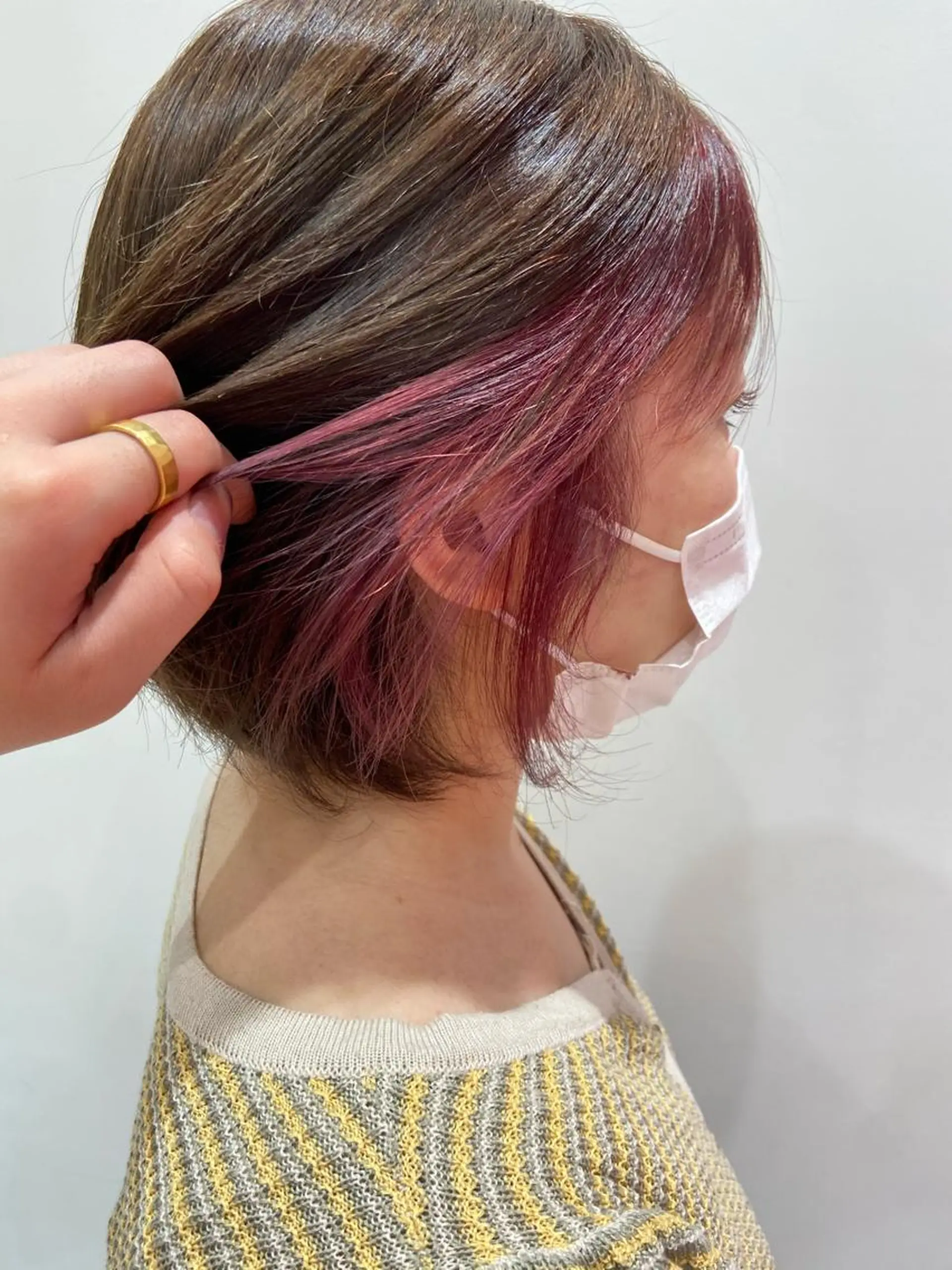 ミディアム カラー シールエクステ ブリーチ ブラウンカラー ケアカラー ダブルカラー カット ヘアカラー トリートメント 新宿/韓国ヘア 中明度カラー/かやのヘアスタイル