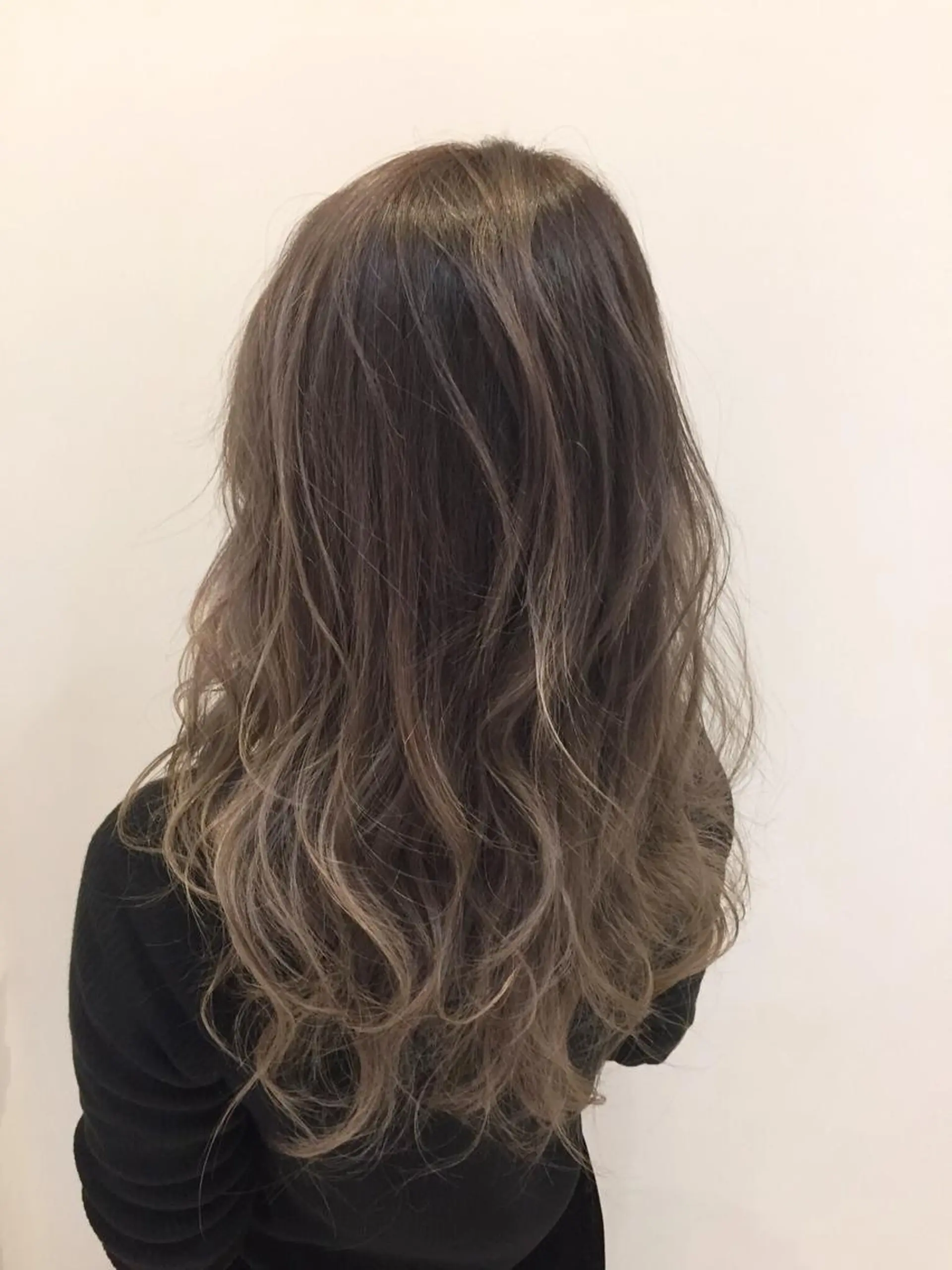 ロング カラー シールエクステ⭐️ オオミタクヤのヘアスタイル