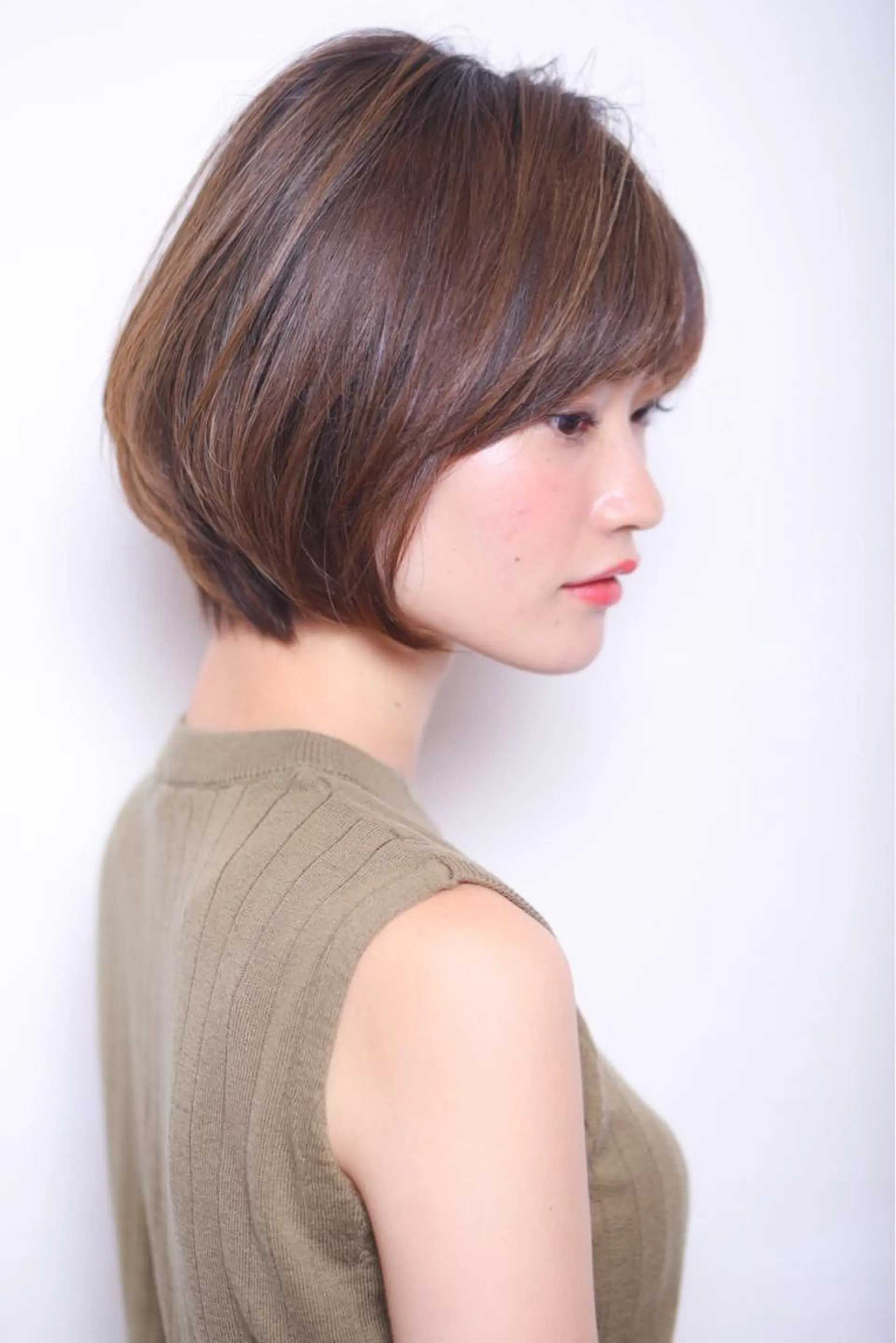 ショート カラー 💘トレンドスタイル 💘透明感ヘアのヘアスタイル