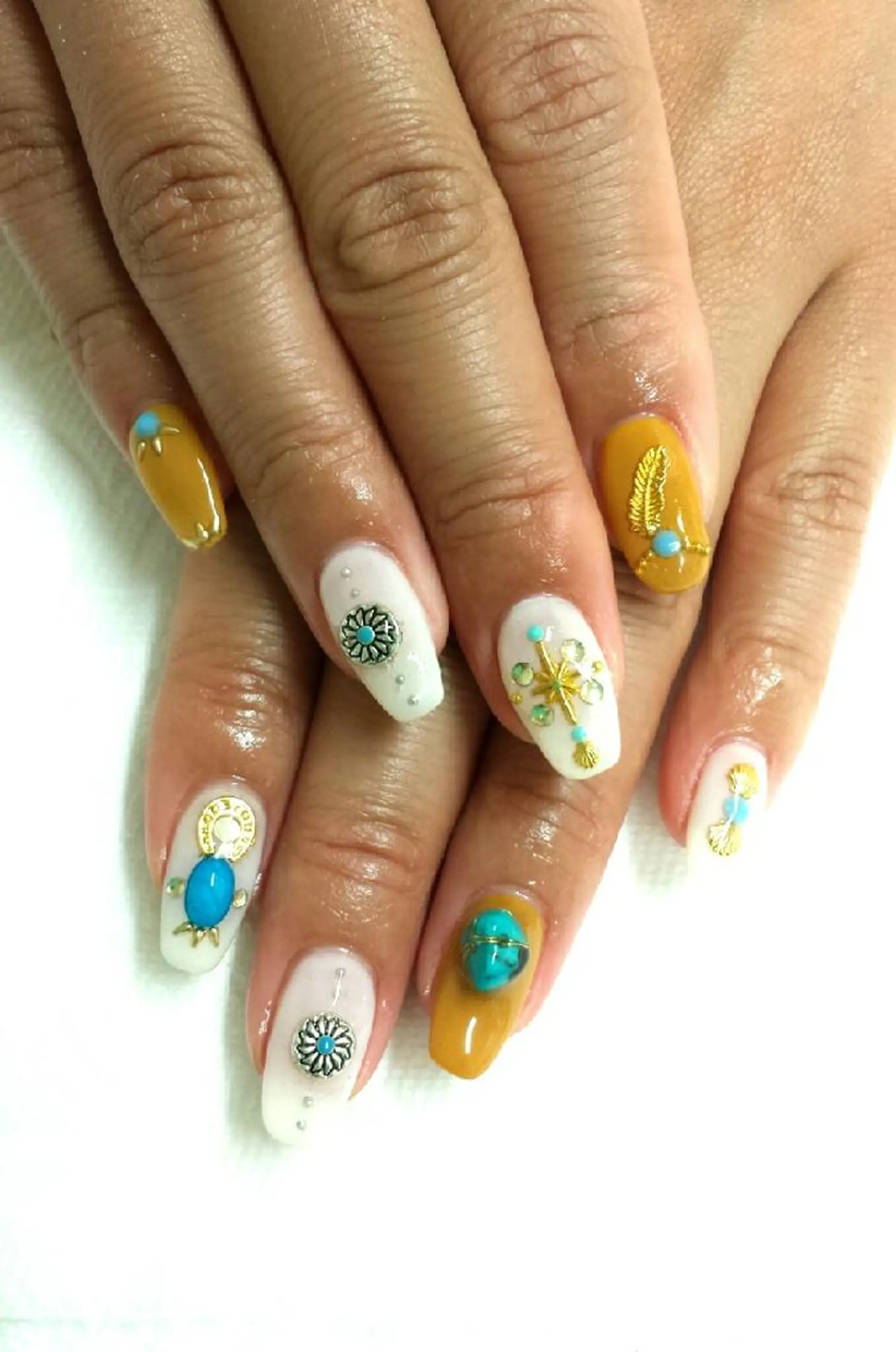 ネイル 河野ちえ (雑誌掲載サロン)のネイルデザイン