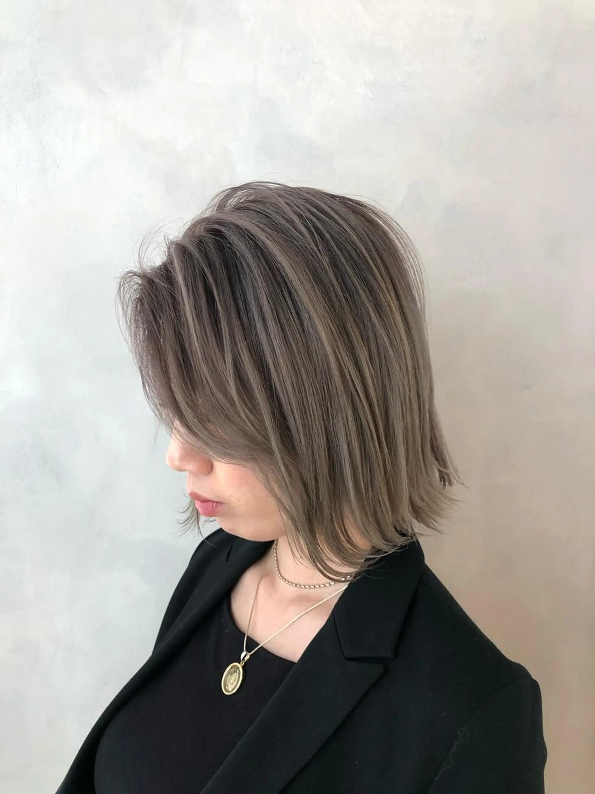 ミディアム カット ヘアカラー トリートメント 🌸ハイトーン 新田　廉 🌸のヘアスタイル