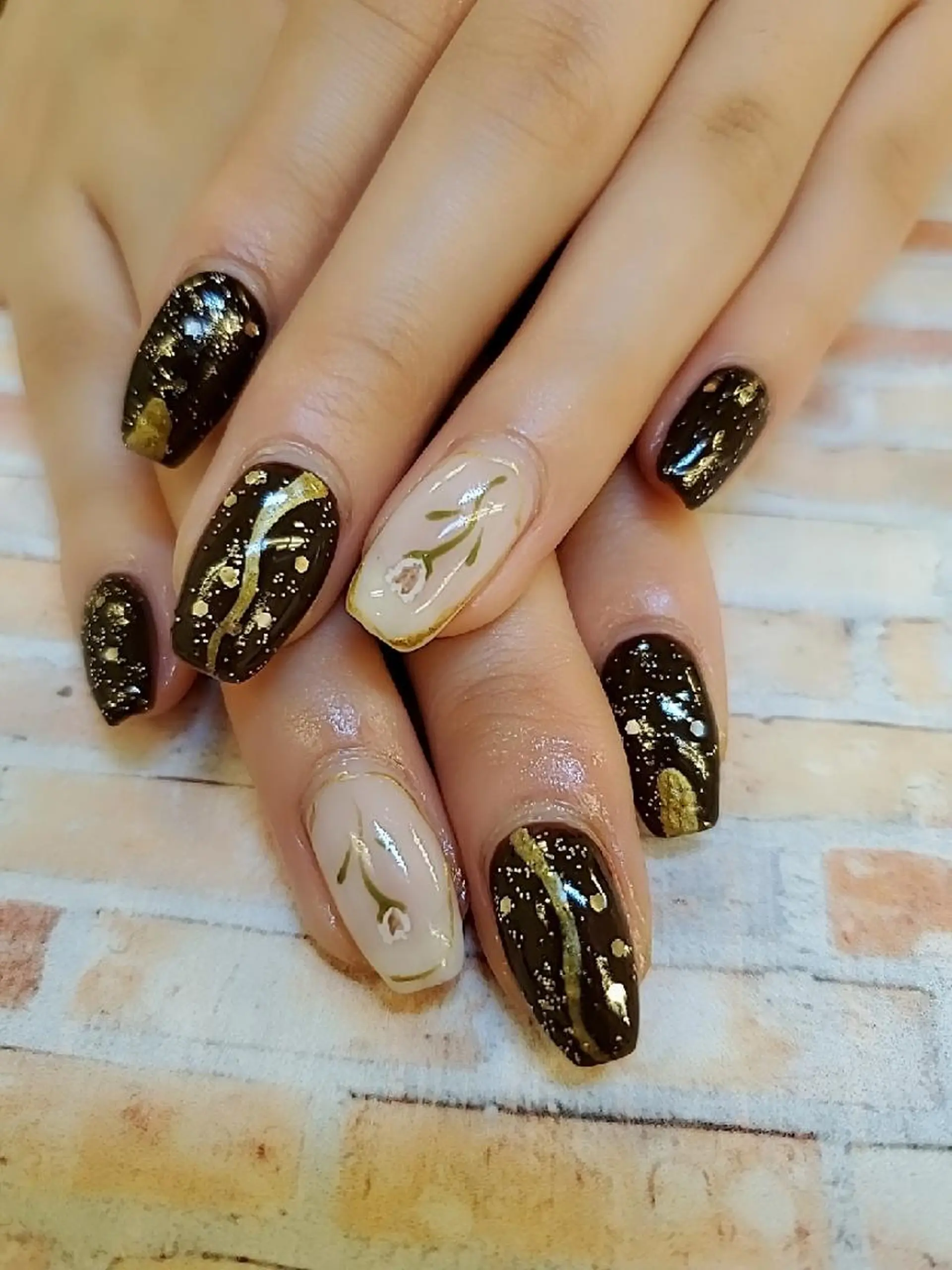 ミディアム ネイル アートネイル ニュアンスネイル ハンドネイル mamo nailのネイルデザイン