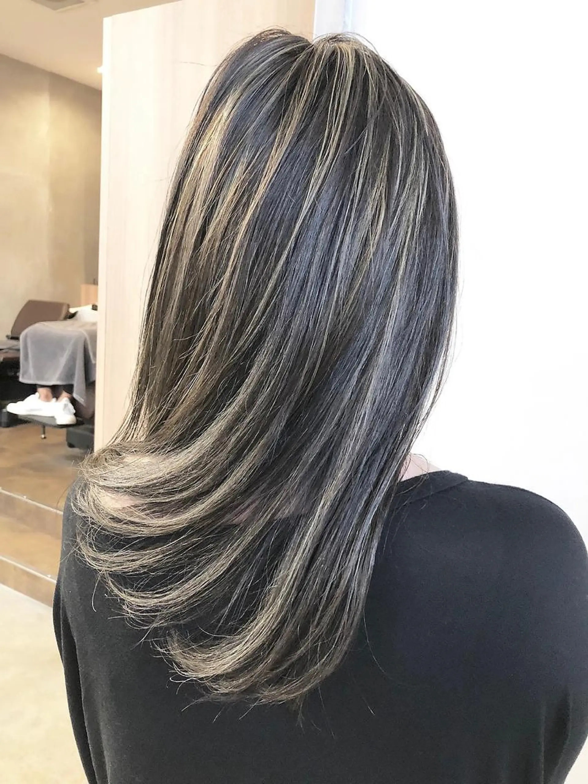 セミロング カット ヘアカラー トリートメント ✨シルクストレート✨ 美髪髪質改善Yukiのヘアスタイル