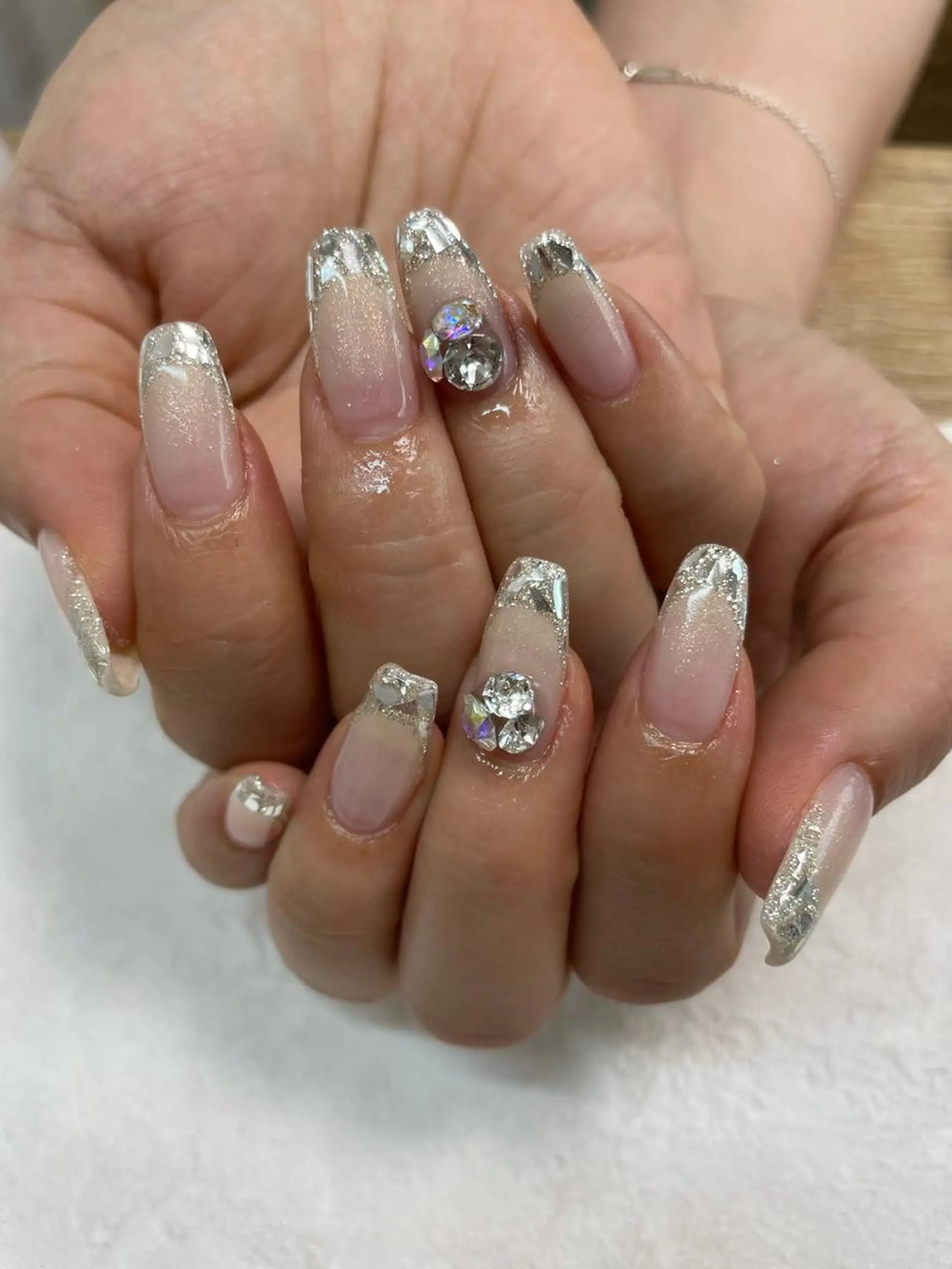ネイル フレンチネイル ガラスフレンチ MH_ Nailのネイルデザイン