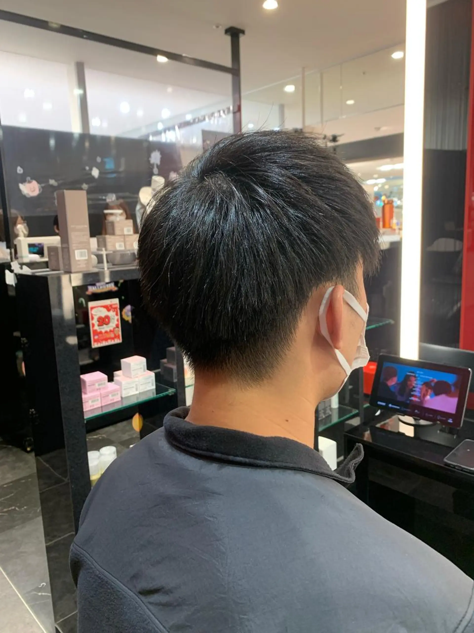 ショート メンズ 艶髪/白髪ぼかし ヘッドスパ/大野結菜のヘアスタイル