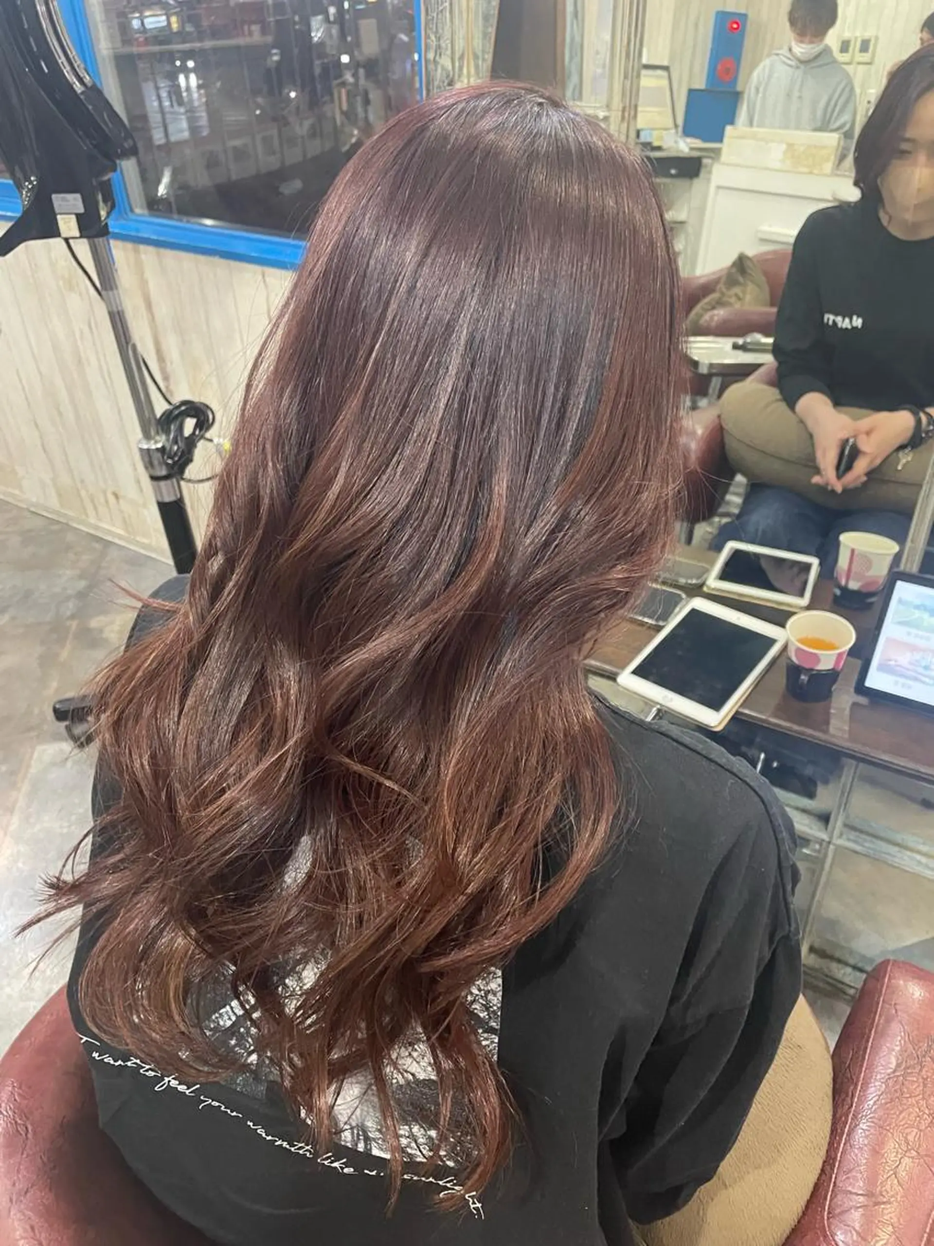 セミロング カラー カット ヘアカラー 韓国ヘア/レイヤー/ 暖色カラー/ Aiのヘアスタイル