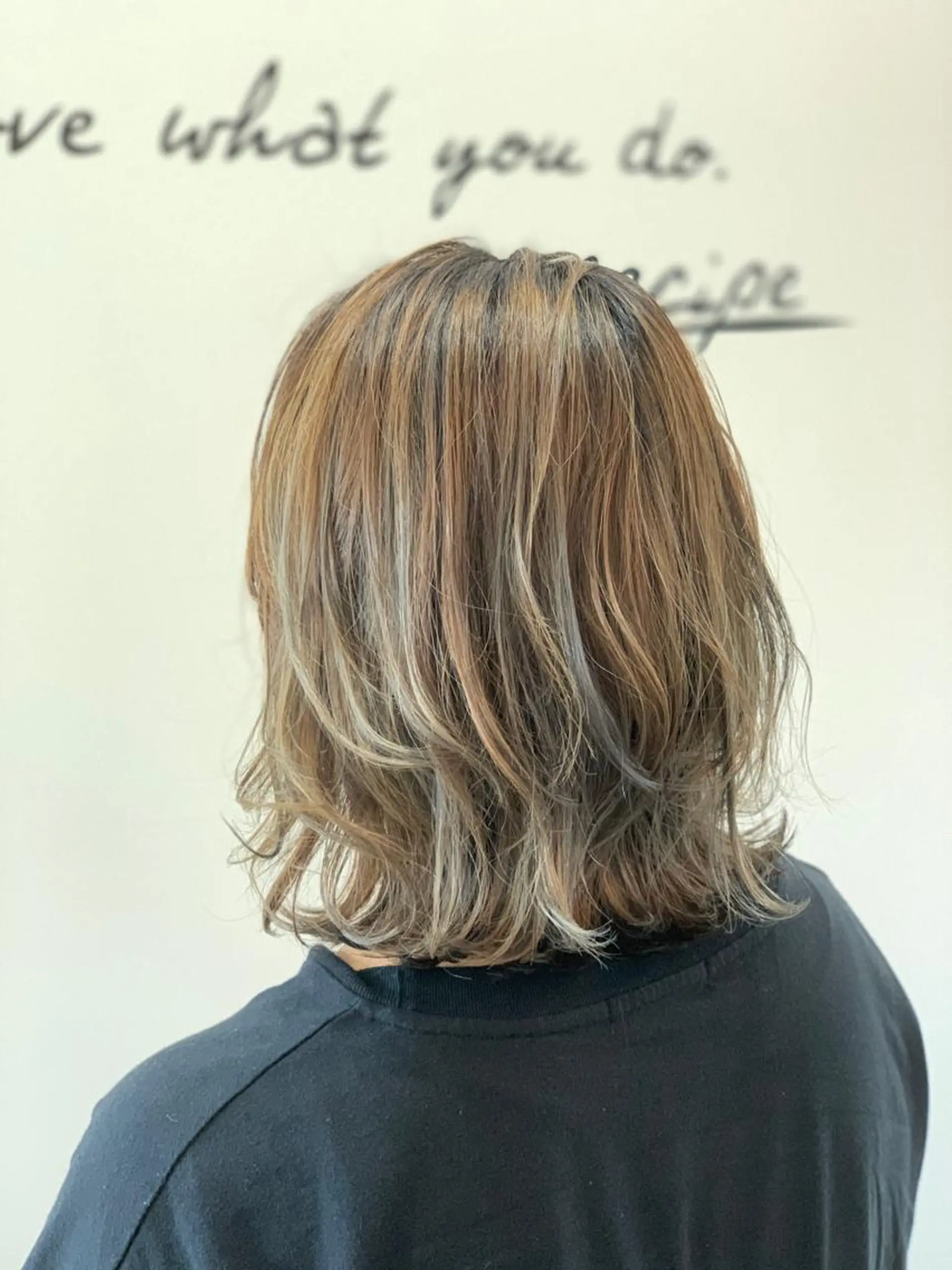 ミディアム カラー カット ヘアカラー トリートメント ヘアセット 中村 優太のヘアスタイル