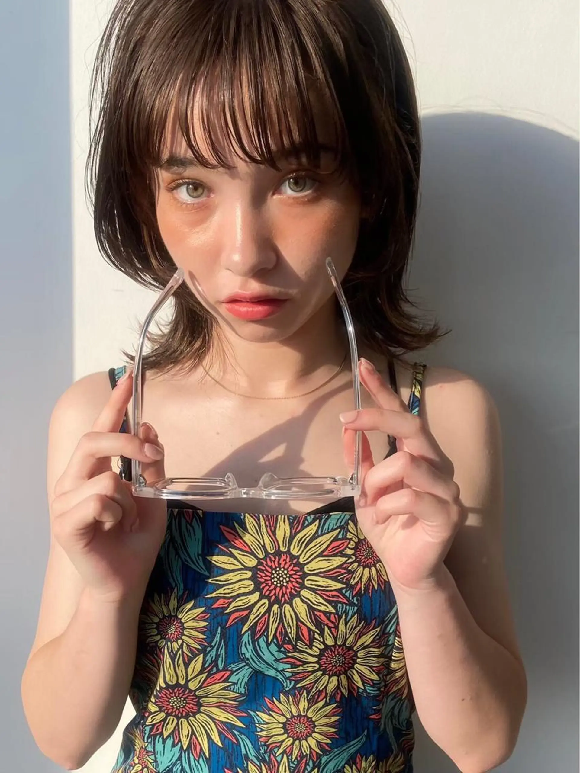 ミディアム カット ヘアカラー トリートメント ＨＩ ROのヘアスタイル