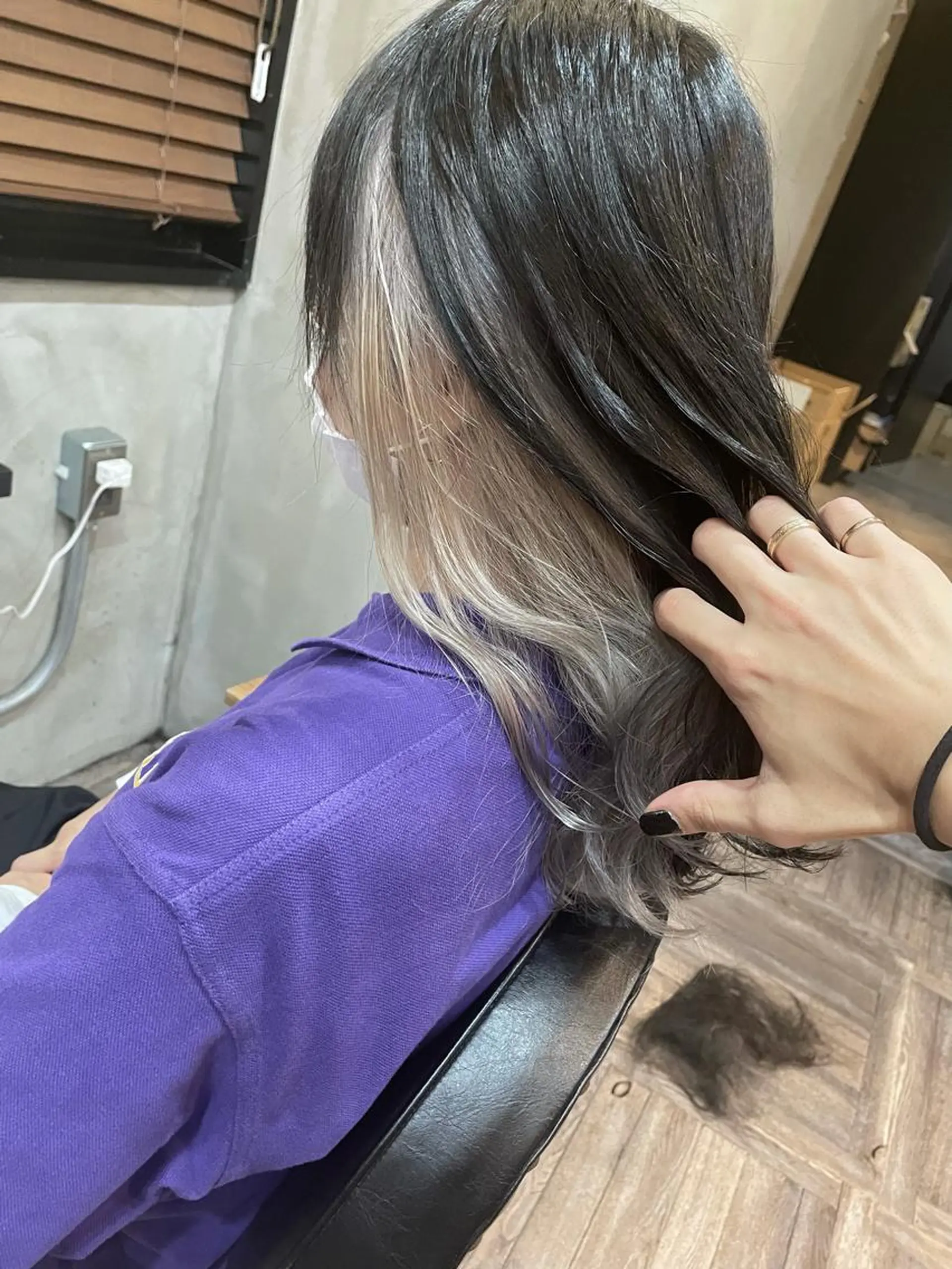 セミロング カラー インナーカラー La fith 店長 城谷颯人のヘアスタイル