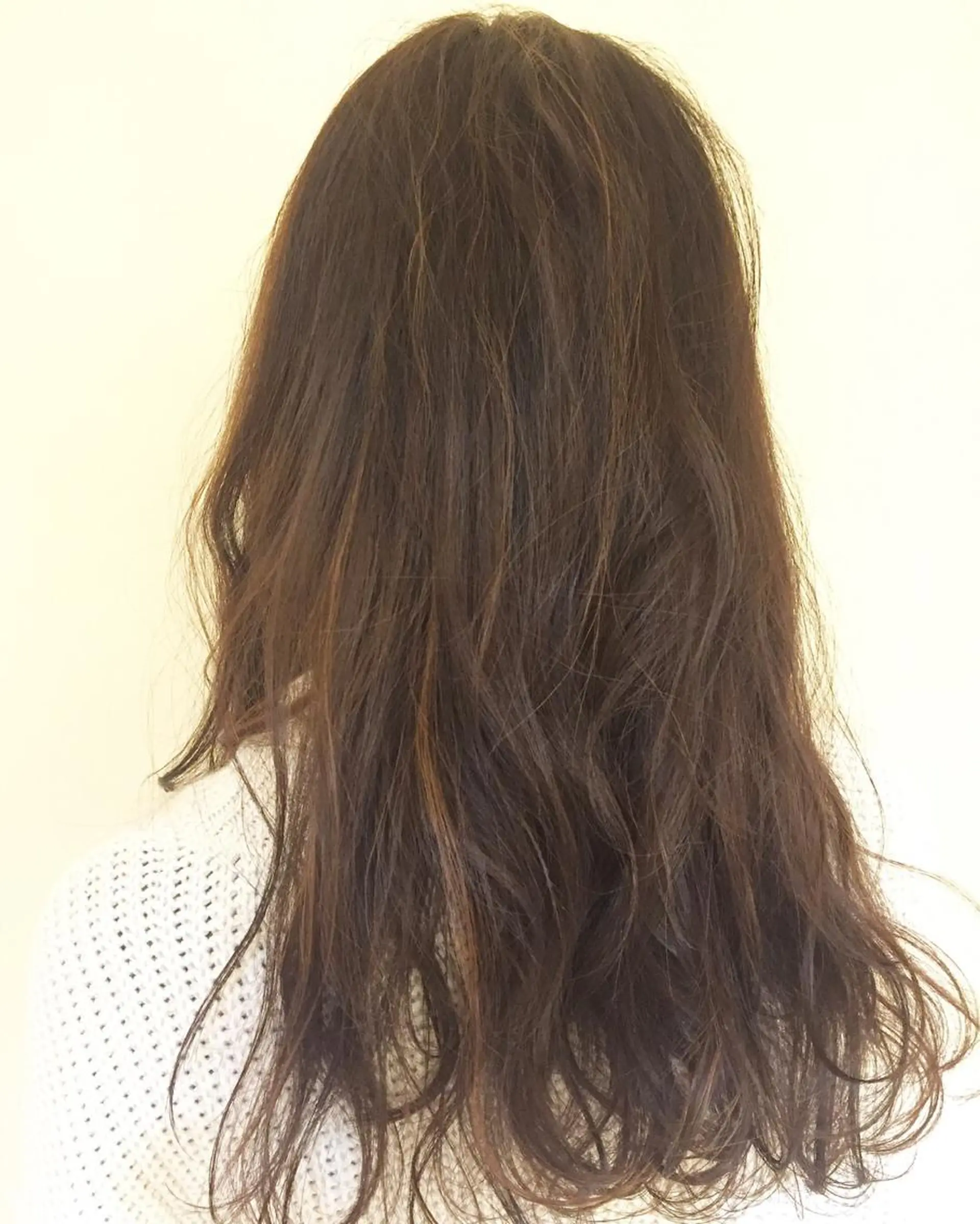 セミロング カラー 加藤 綾華のヘアスタイル