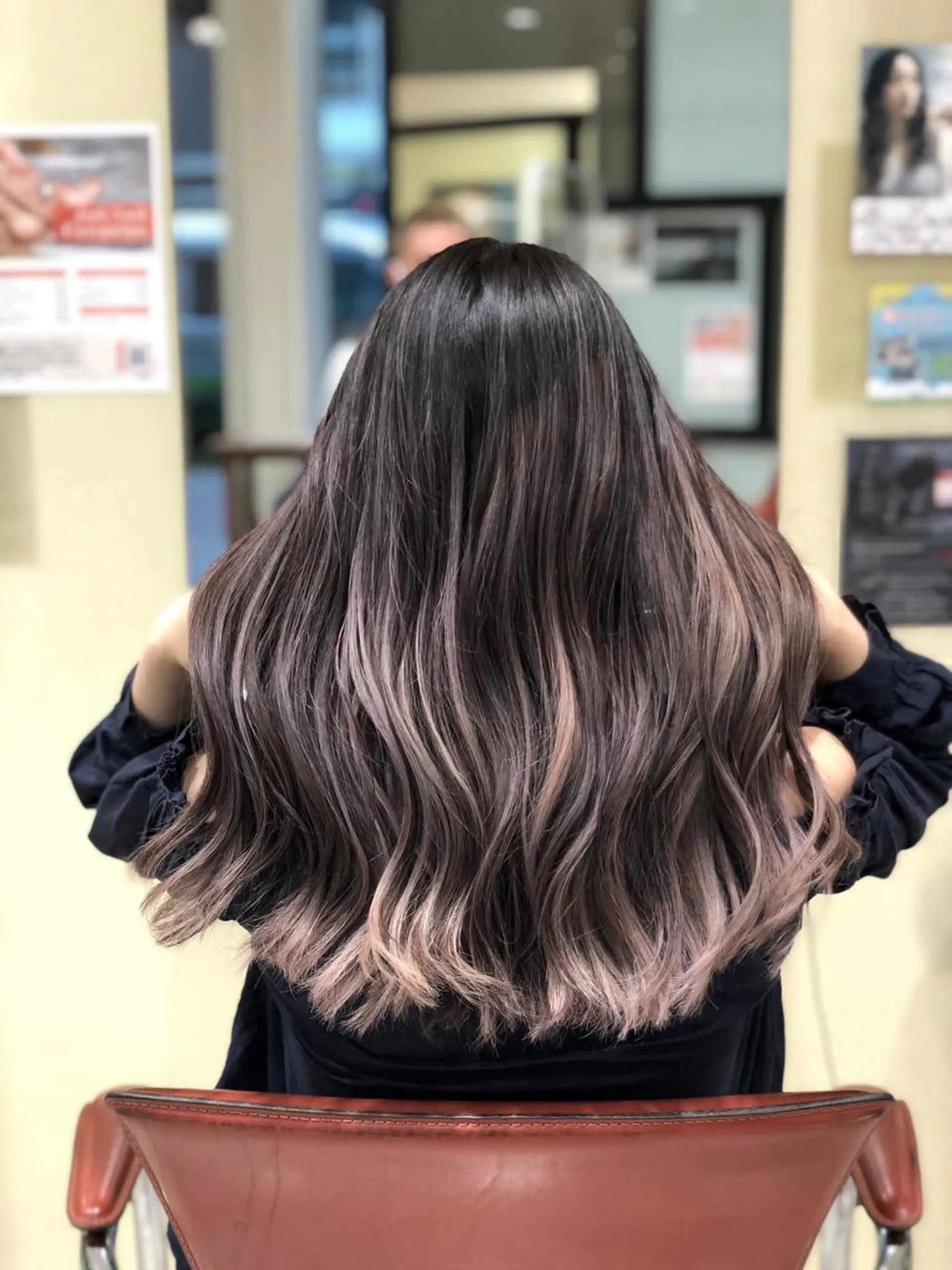 セミロング カット ヘアカラー トリートメント Y Uのヘアスタイル