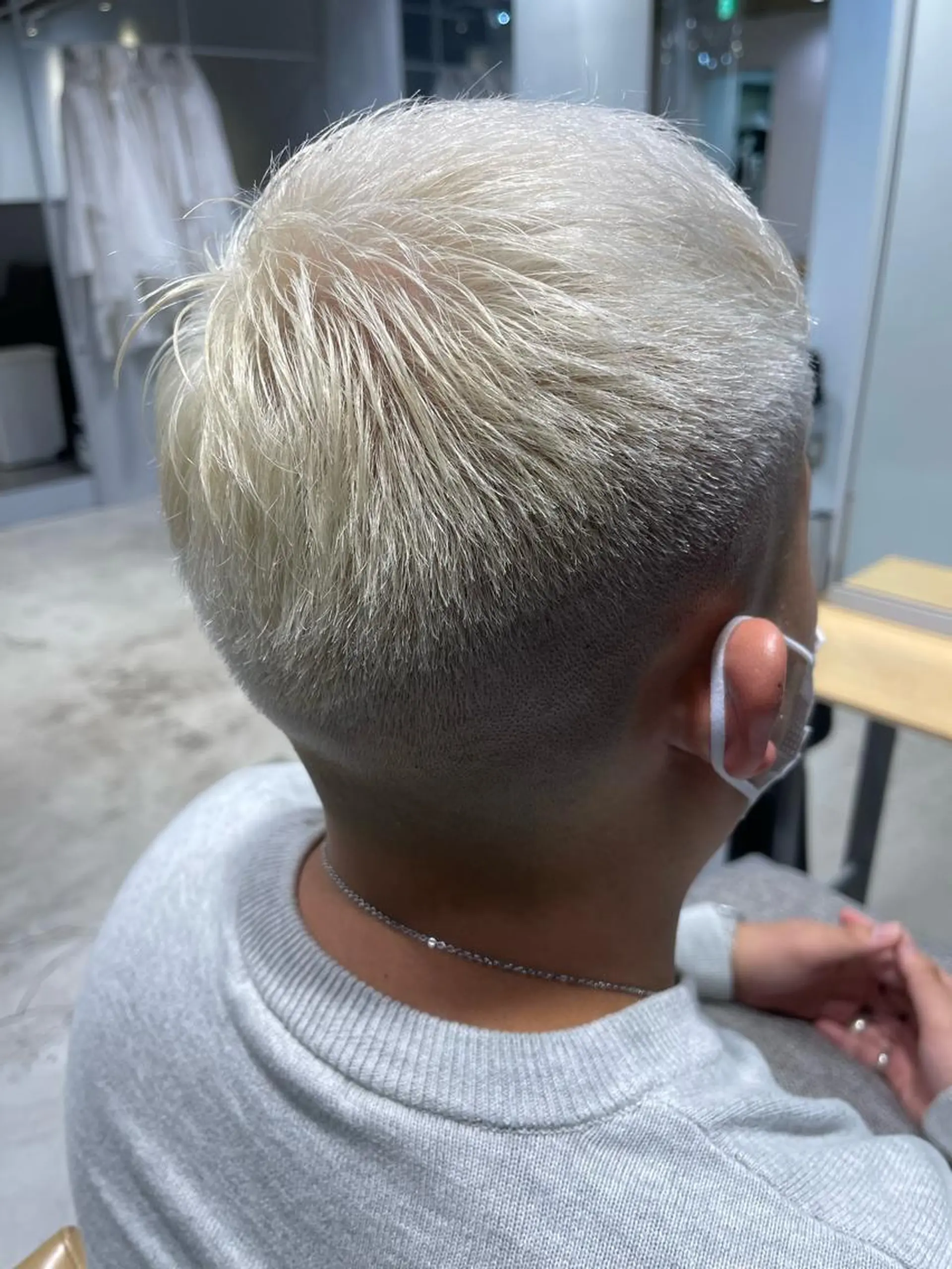 ショート 篠崎 佑季のヘアスタイル