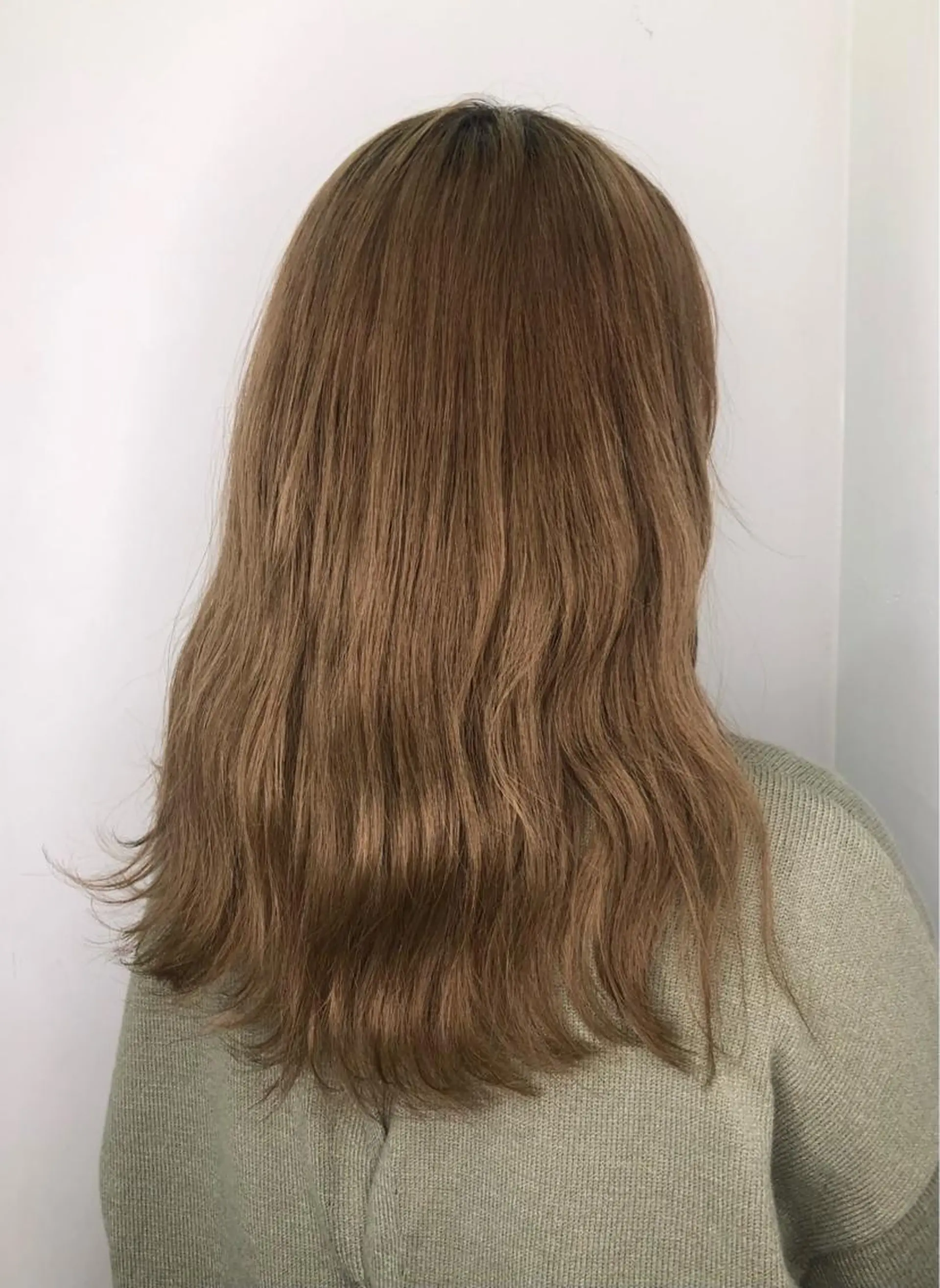 ロング カラー ベージュカラー ミルクティーベージュ カット ヘアカラー 🤎ベージュカラー/ 髪質改善/山岸🤎のヘアスタイル