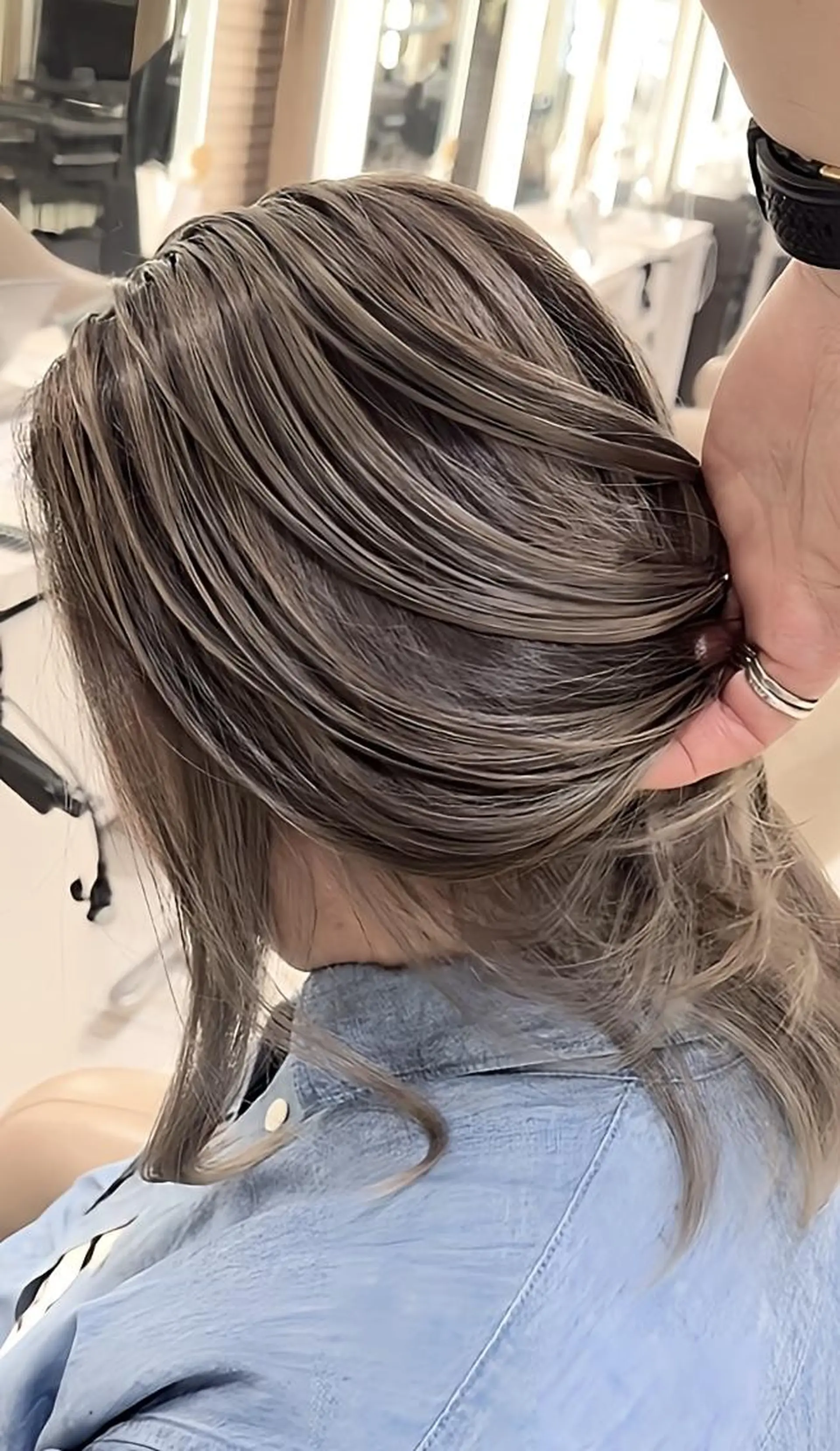 ロング カラー バレイヤージュ 髪質改善 レイヤーカット カット ヘアカラー トリートメント 山崎俊輔/髪質改善 /バレイヤージュのヘアスタイル