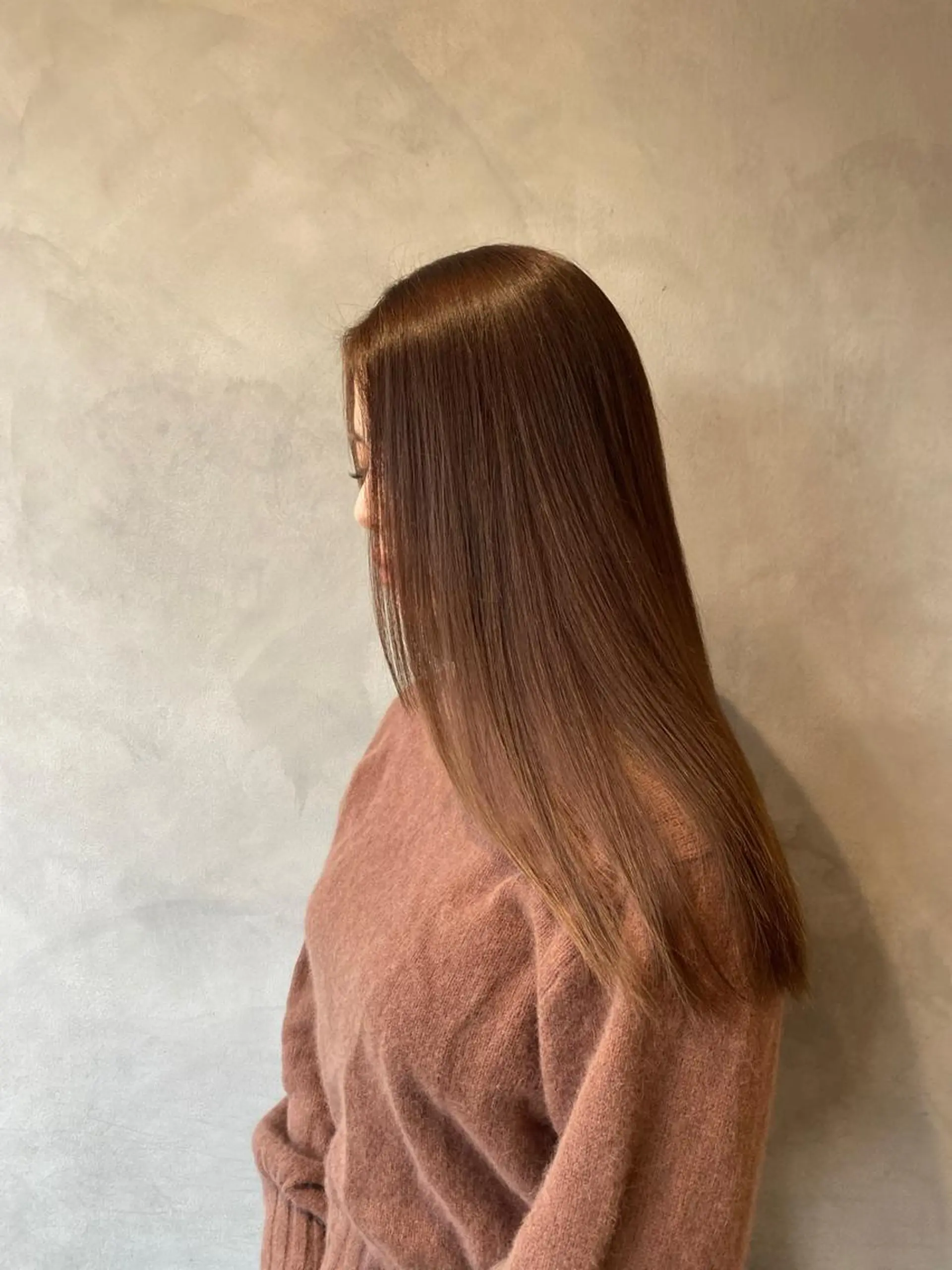 ロング カラー ベージュカラー 奥田 蓮のヘアスタイル