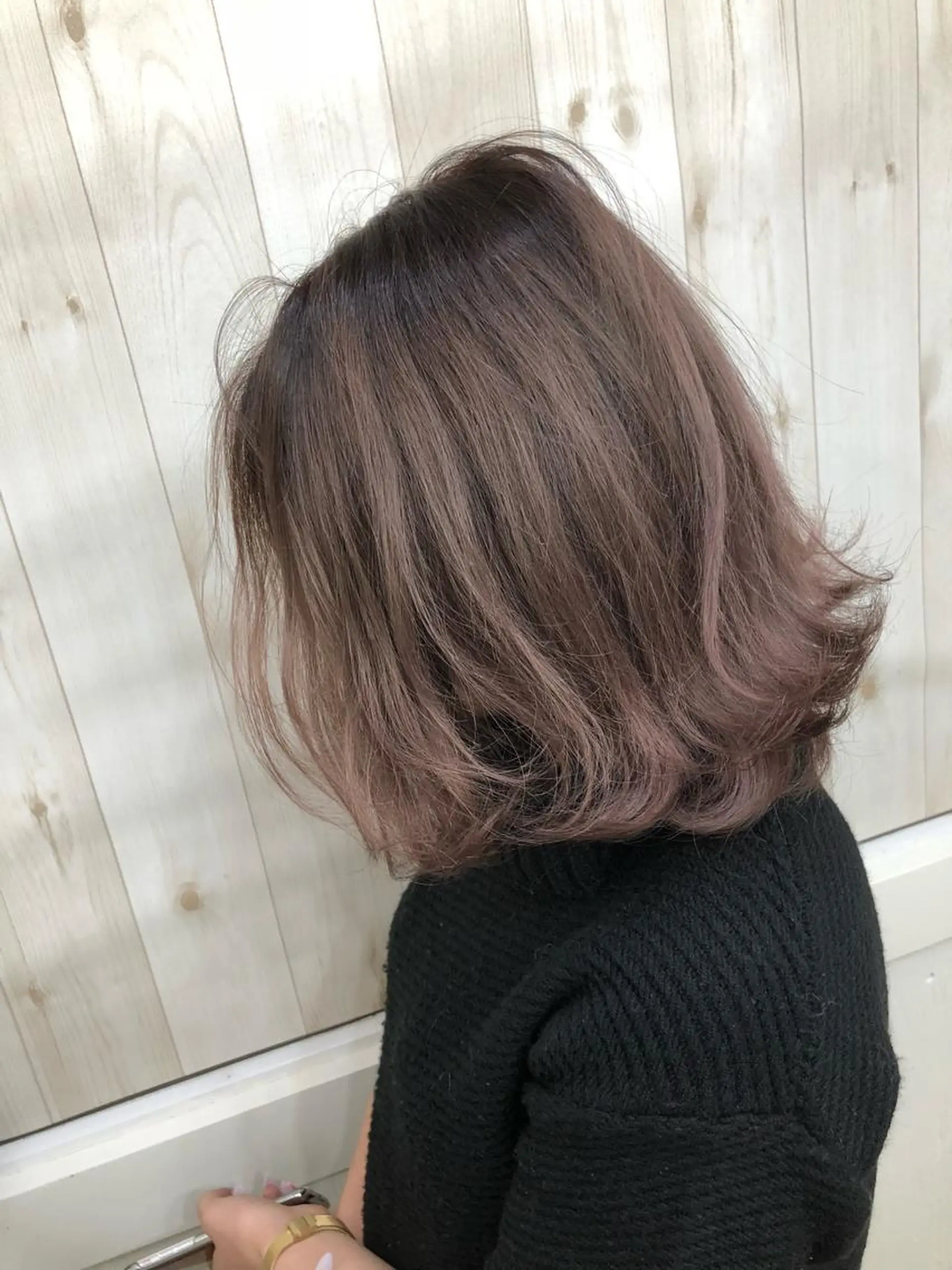 ショート カラー バレイヤージュ ベージュカラー グラデーションカラー ピンクカラー レイヤーカット PSY(サイ)所属・PSY(サイ)池袋 金田尚久🎨のヘアスタイル