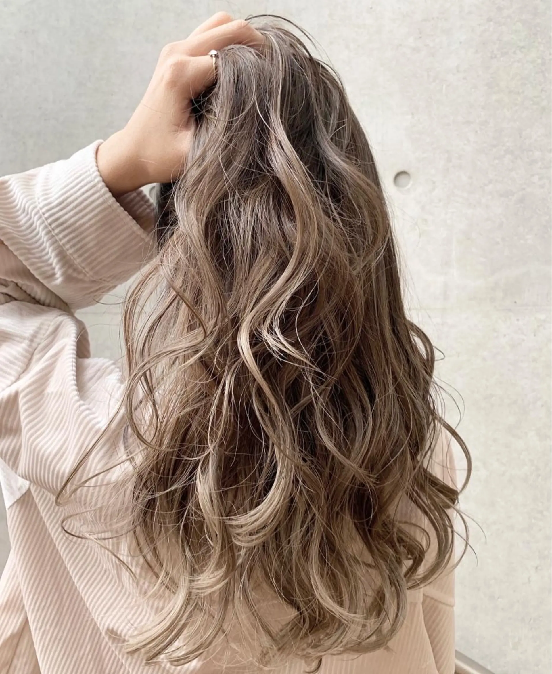 ロング カラー box mico. mutsumiのヘアスタイル