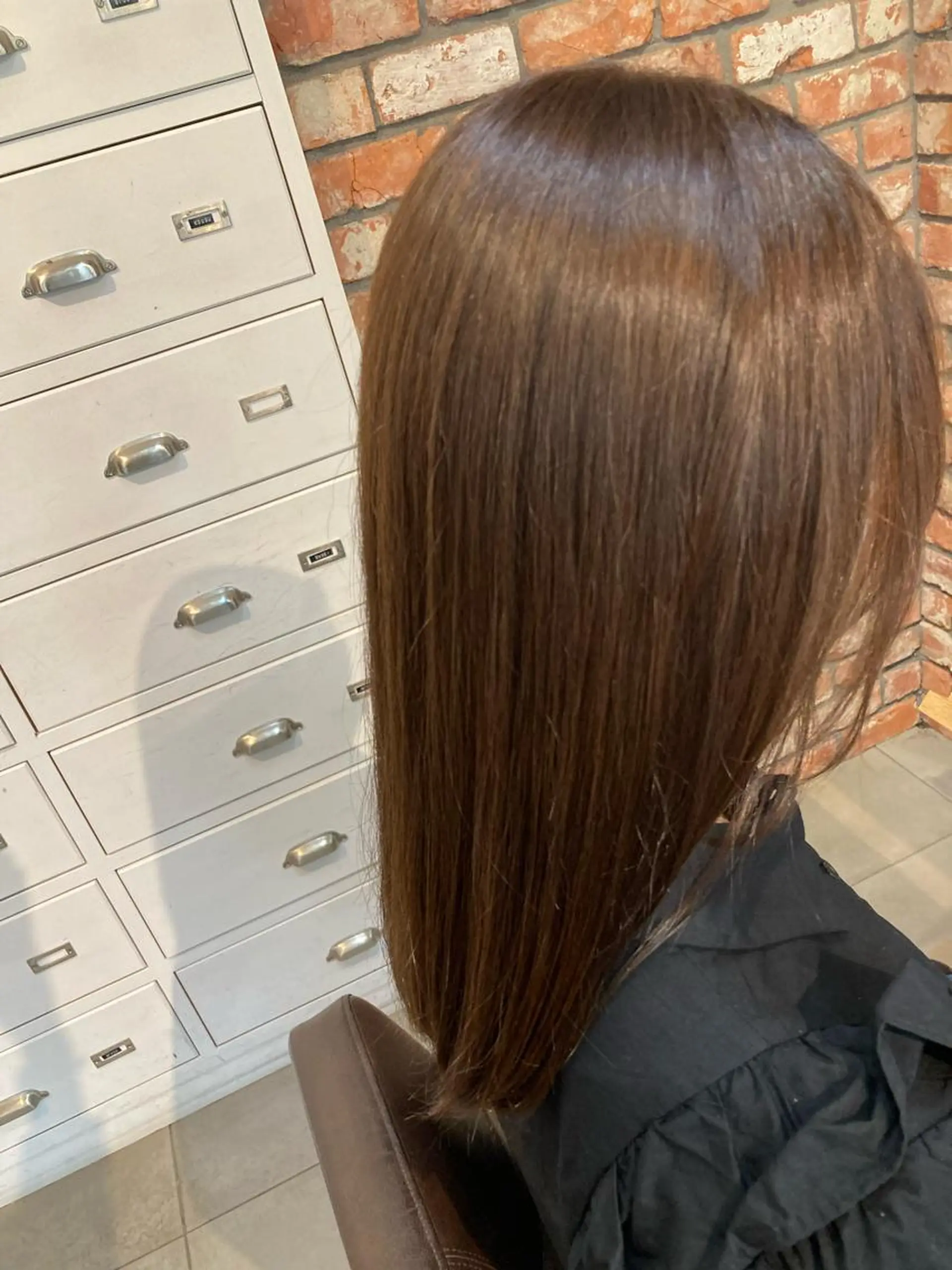 セミロング 菅 未祐のヘアスタイル