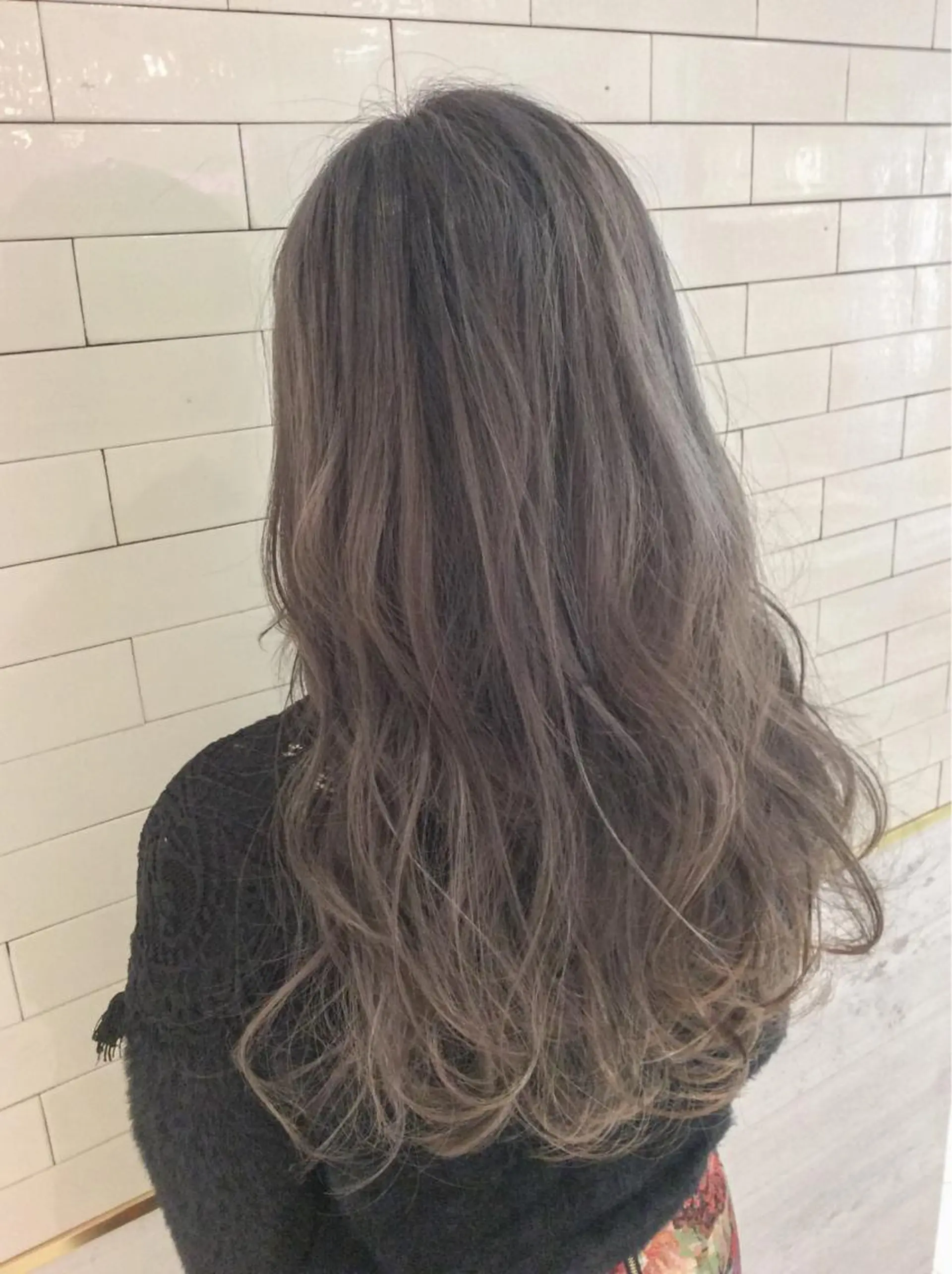 セミロング カラー グレージュ レイヤーカット× 髪質改善たもりのヘアスタイル