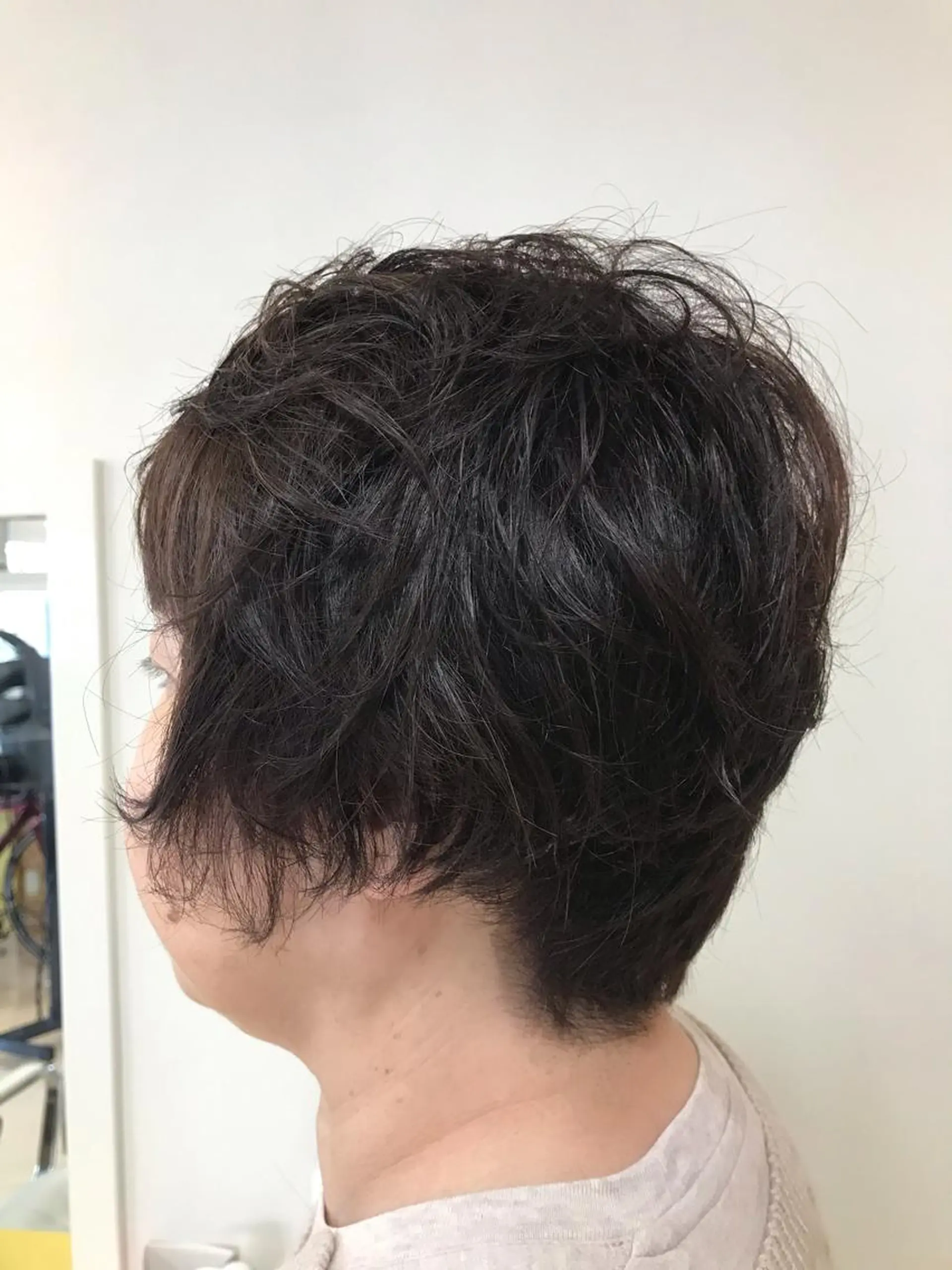 ショート カラー 横田  尚登のヘアスタイル