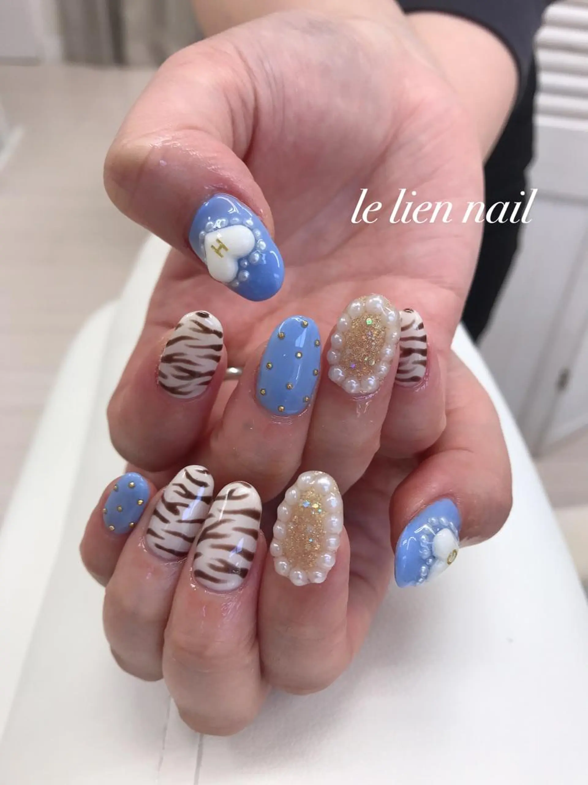 ミディアム le lien nailのネイルデザイン