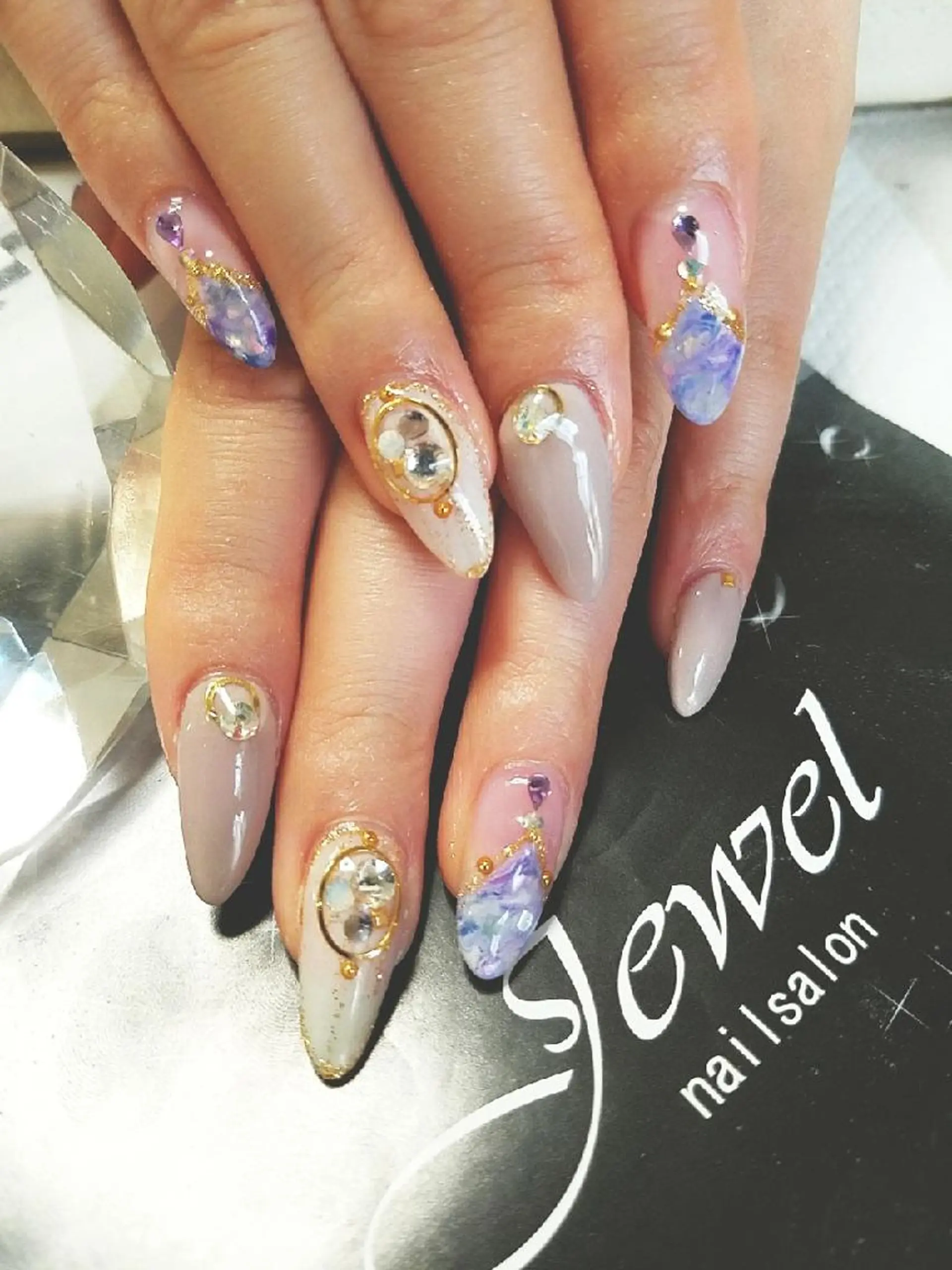 ネイル ＪＥＷＥＬ　ＮＡＩＬ所属・ＪＥＷＥＬ ＮＡＩＬのネイルデザイン