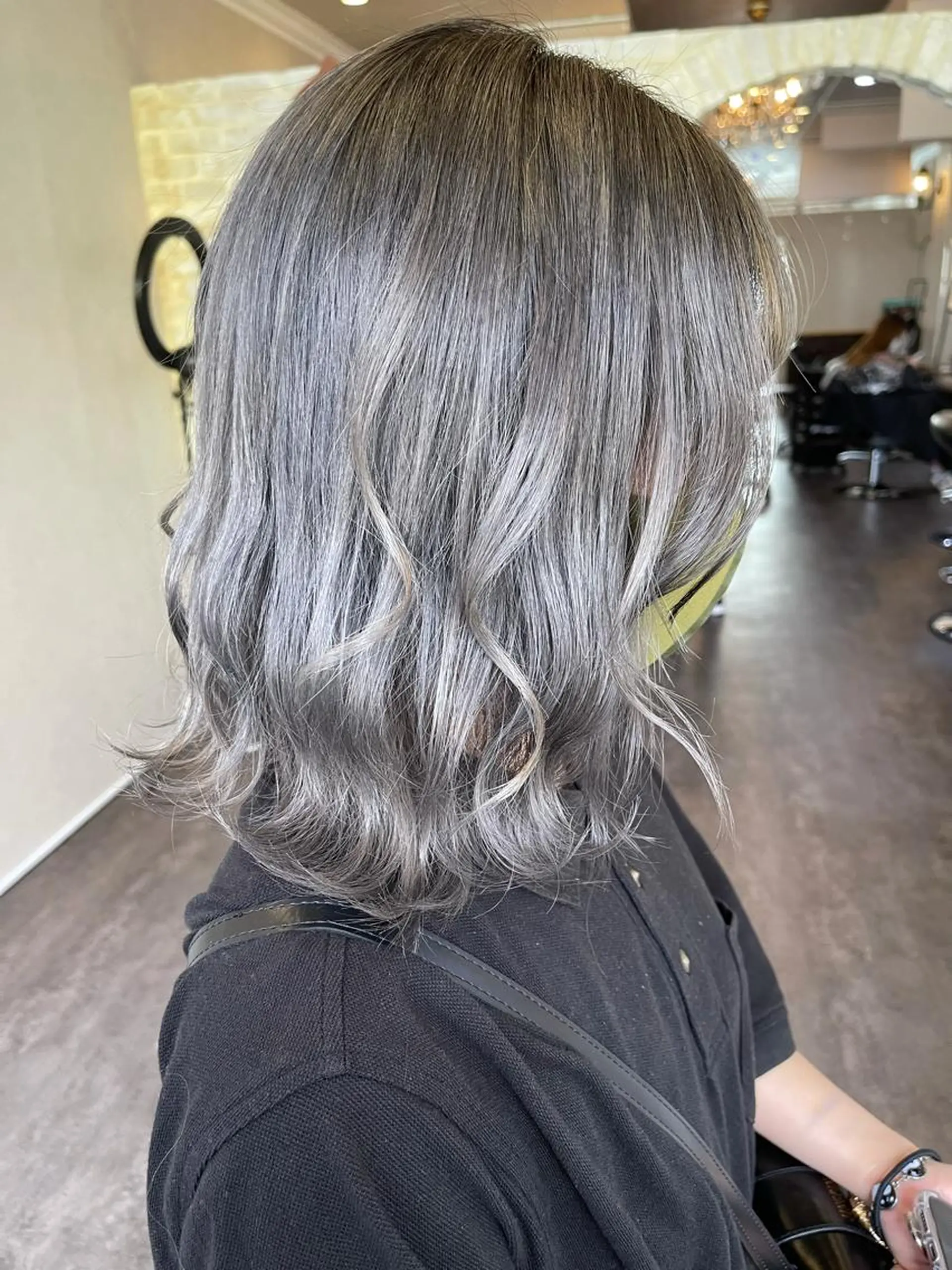 ショート カラー🫧アレンジ 🎀REIMIのヘアスタイル